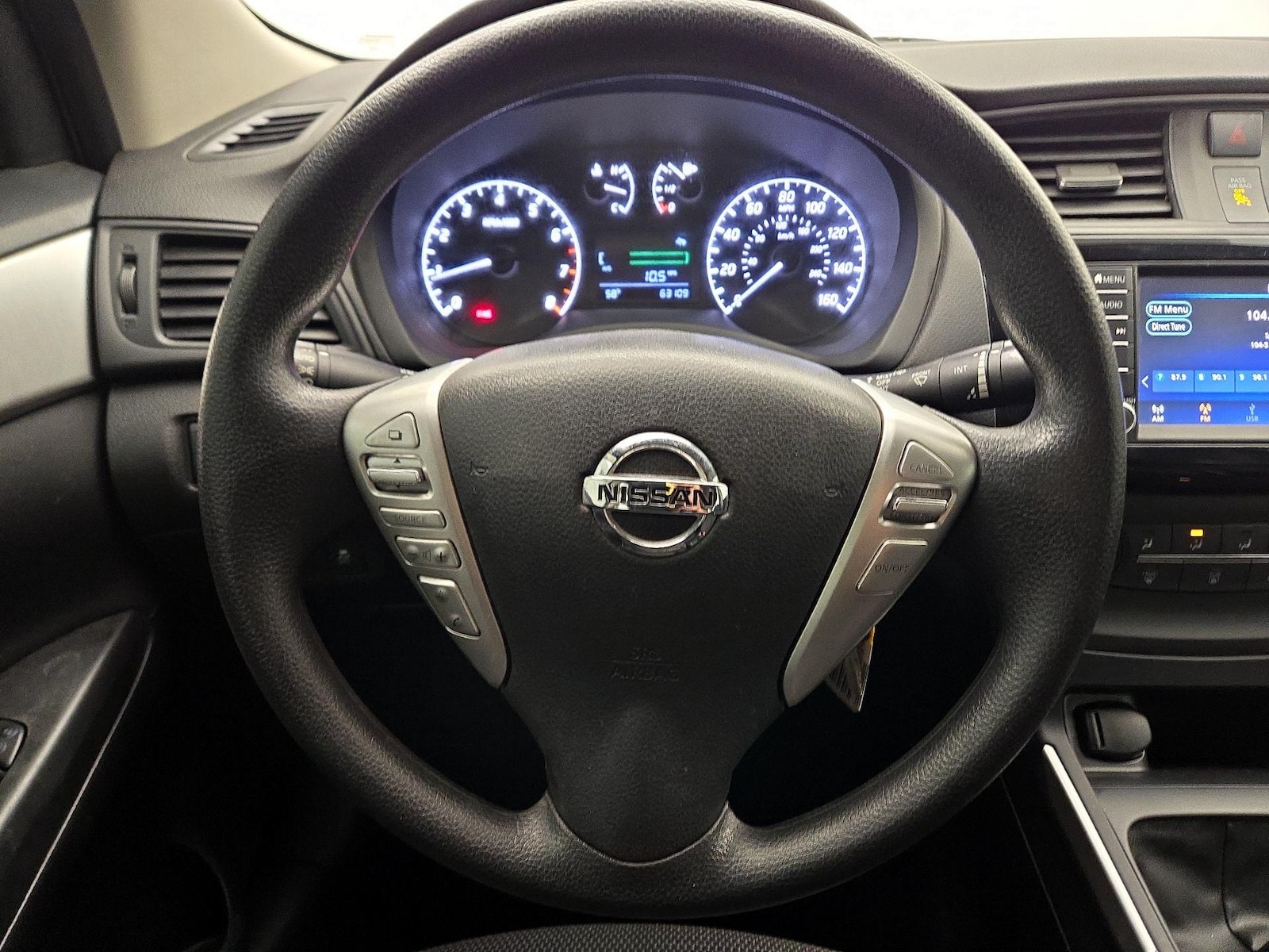 2019 Nissan Sentra S - Photo 11