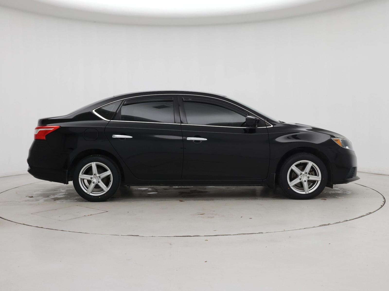 2019 Nissan Sentra S - Photo 8