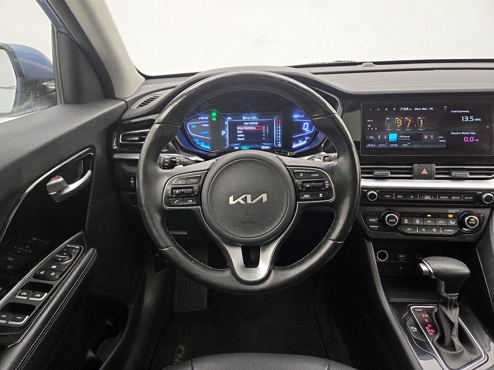 Thumbnail: 2022 Kia Niro - 10