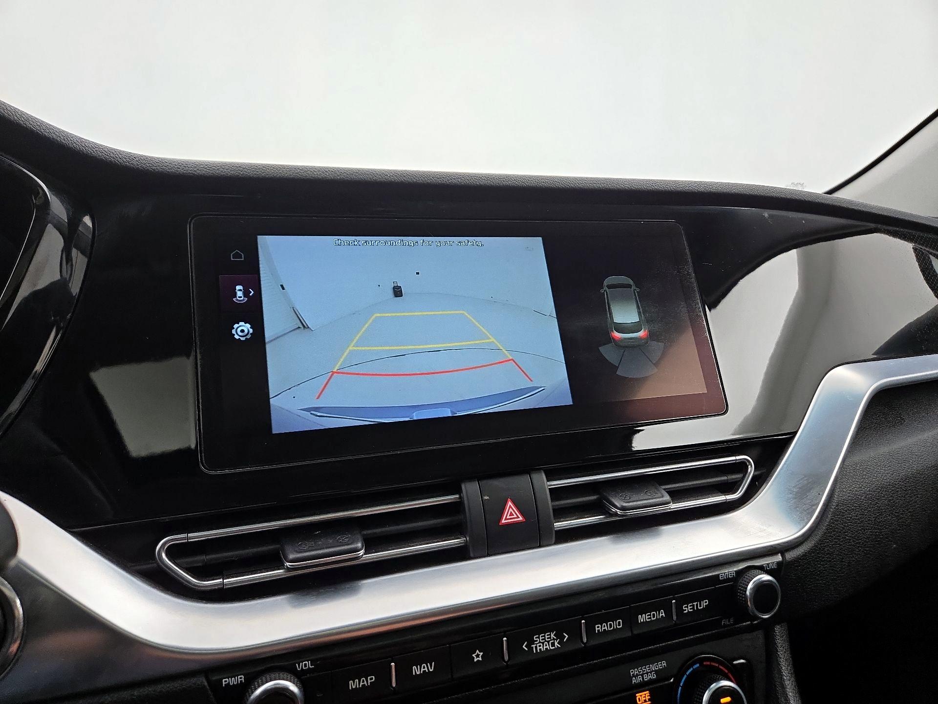 Thumbnail: 2022 Kia Niro - 14