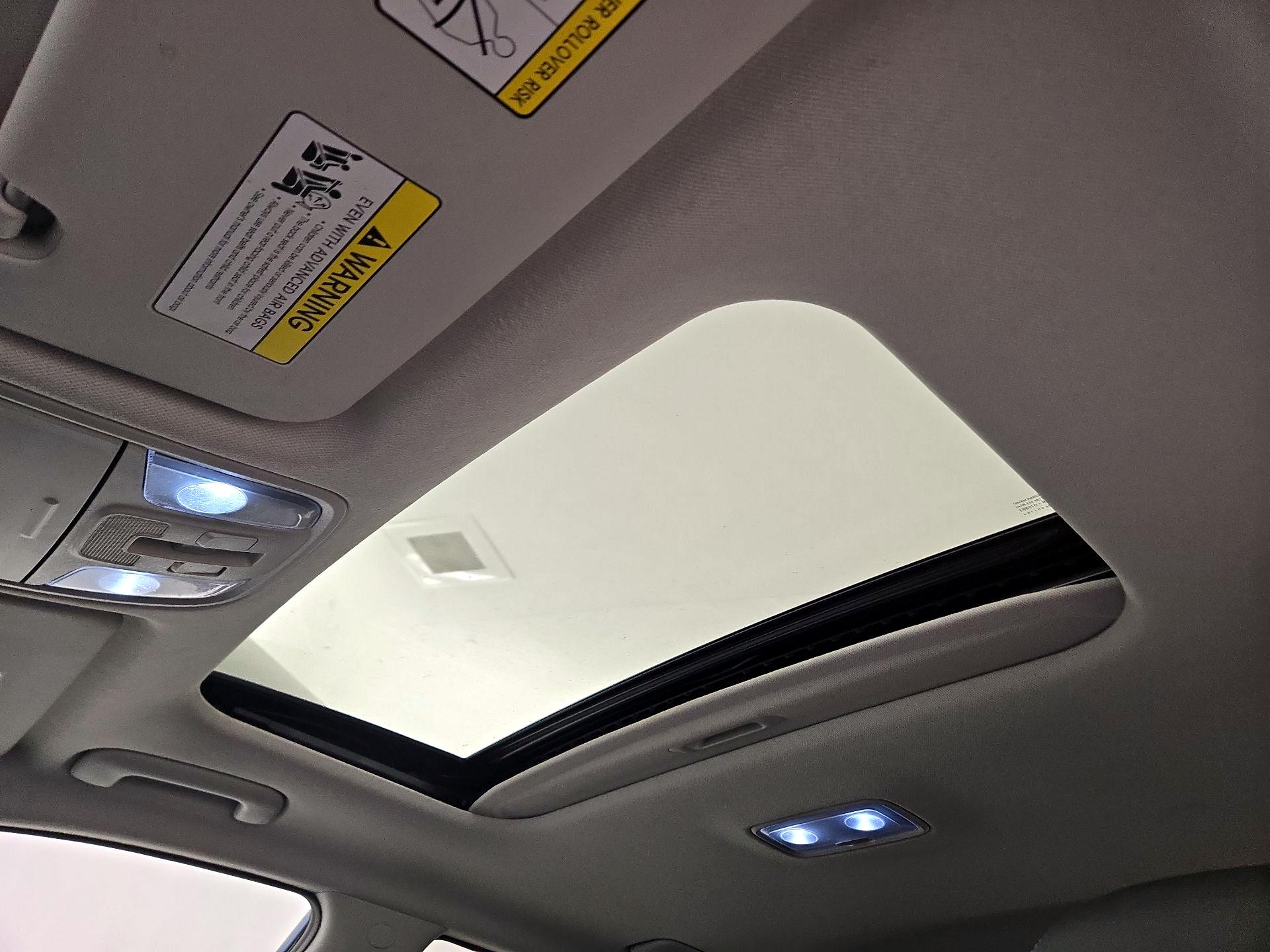 Thumbnail: 2022 Kia Niro - 19