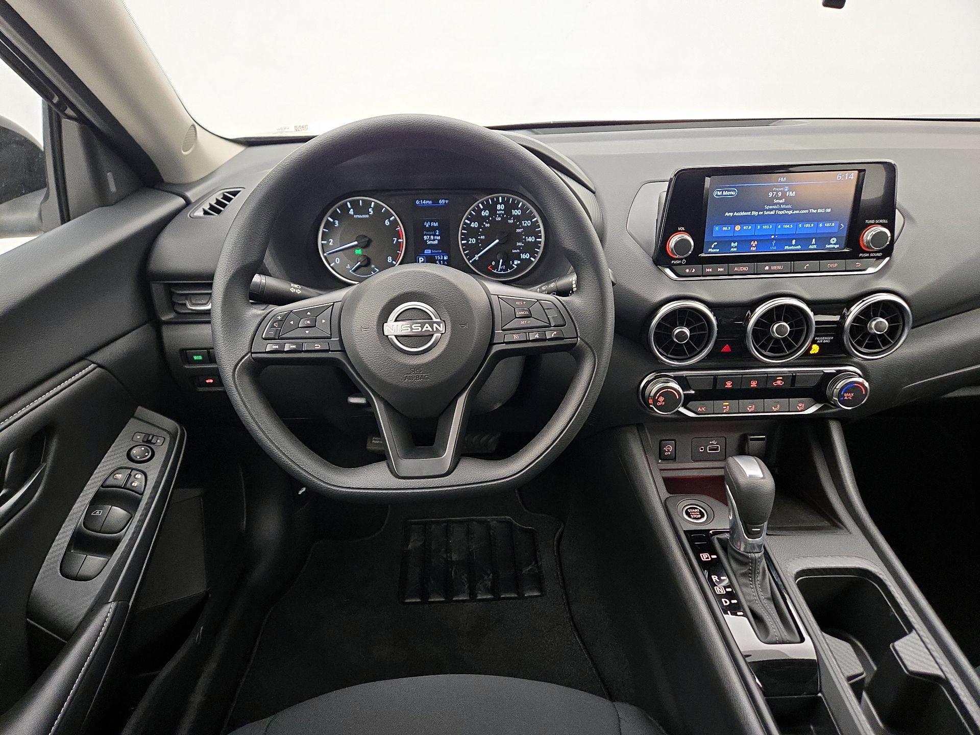 Thumbnail: 2025 Nissan Sentra - 10