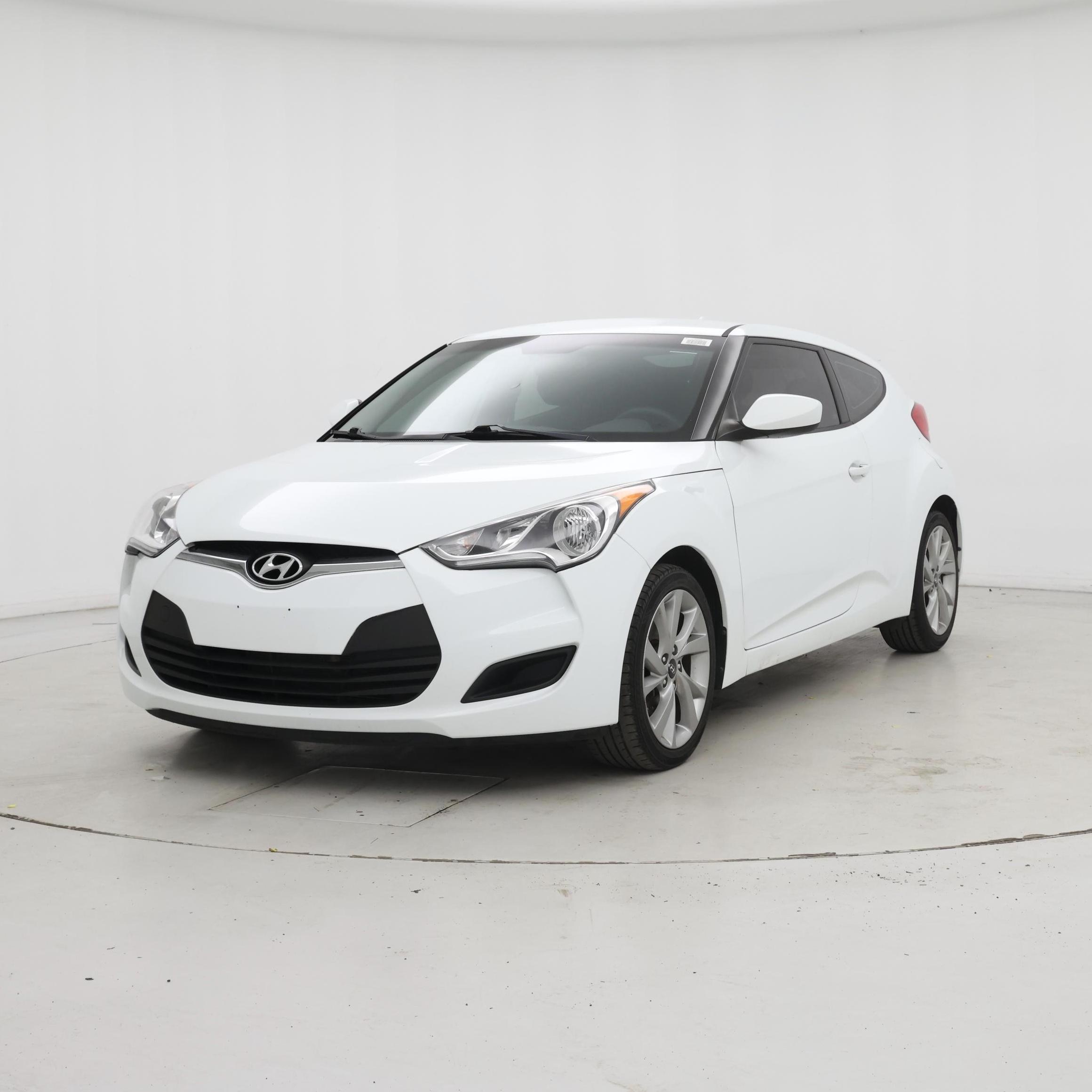 Thumbnail: 2016 Hyundai Veloster - 4