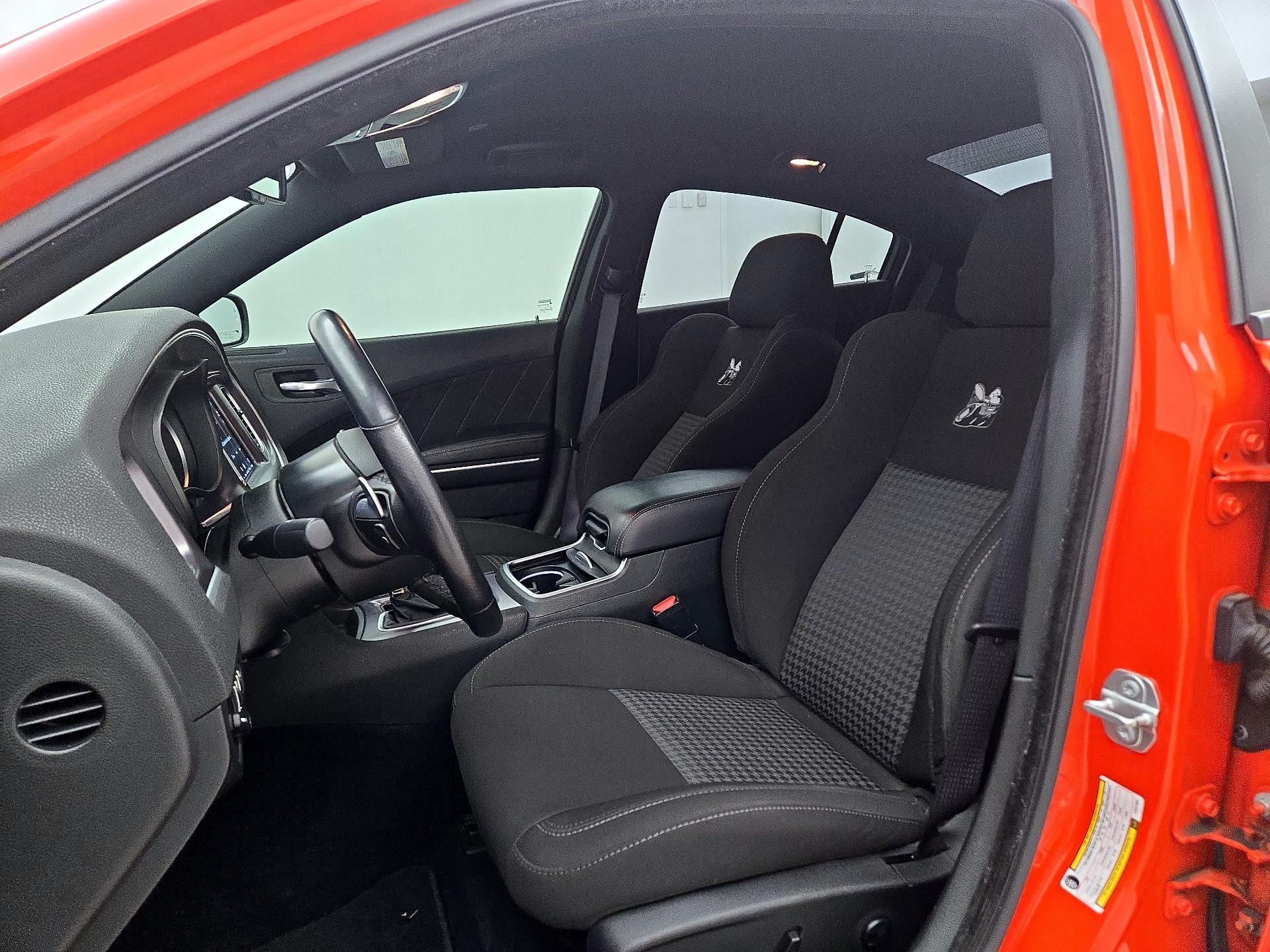 Thumbnail: 2020 Dodge Charger - 11