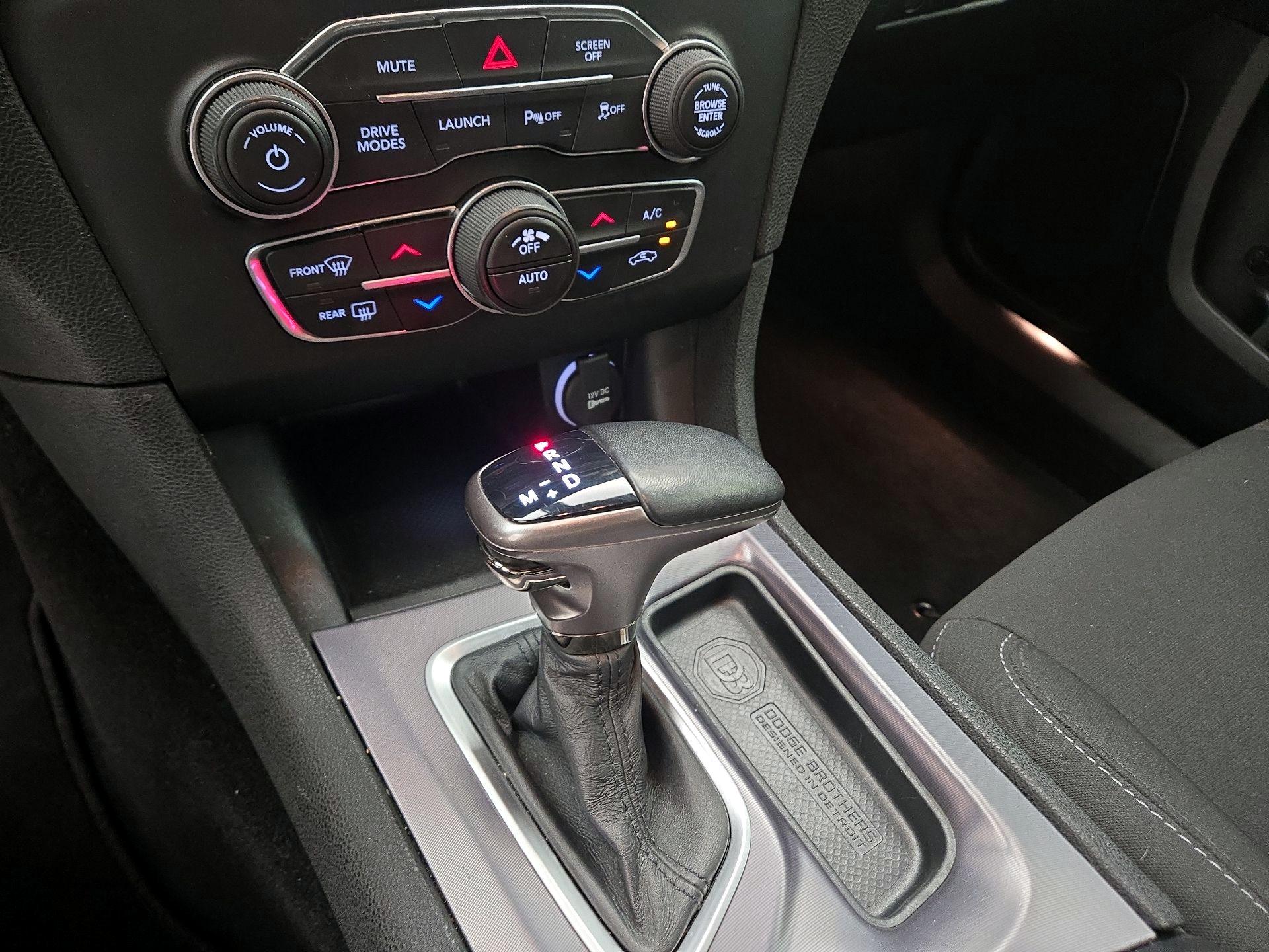 Thumbnail: 2020 Dodge Charger - 17