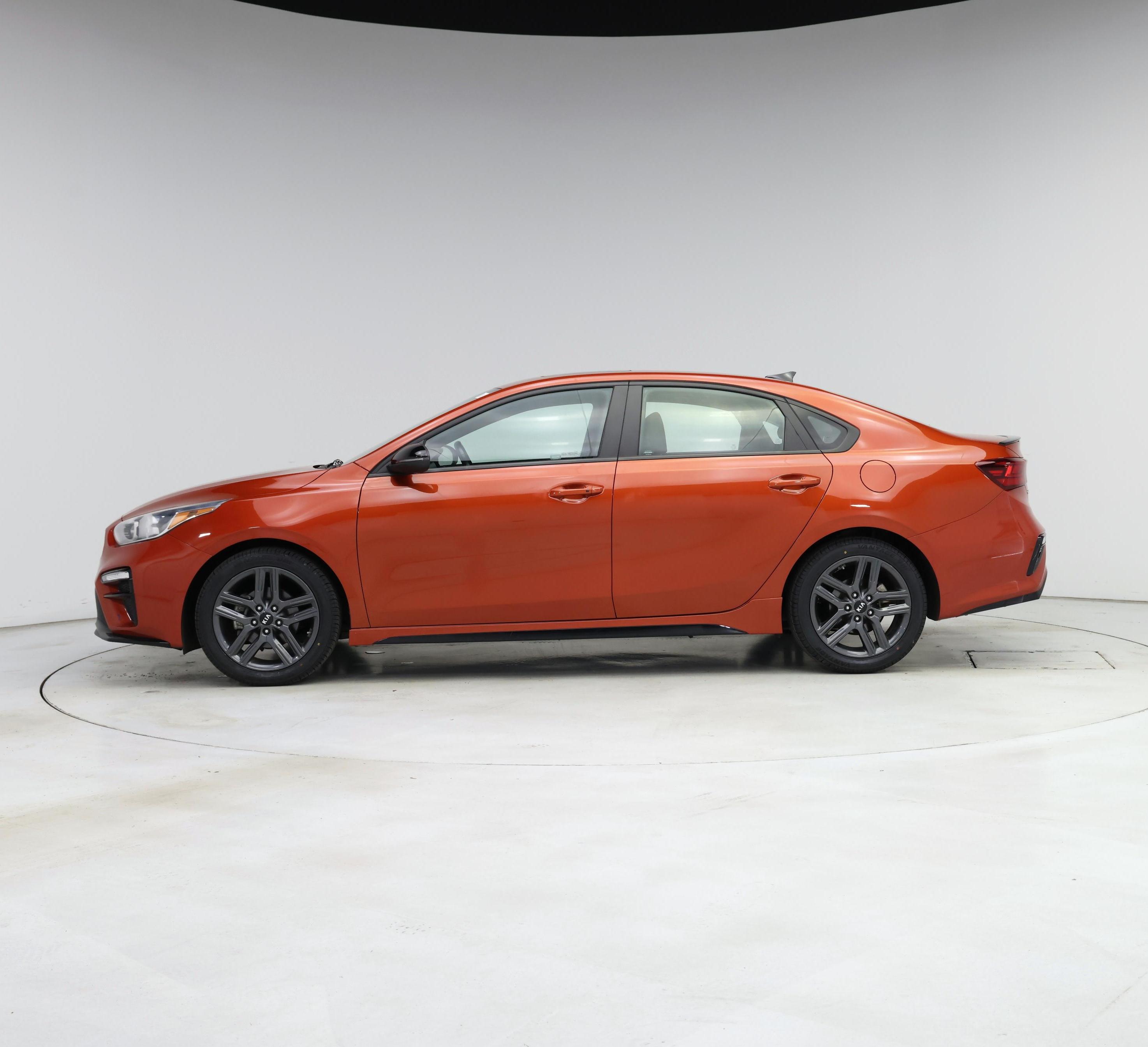 Thumbnail: 2021 Kia Forte - 3