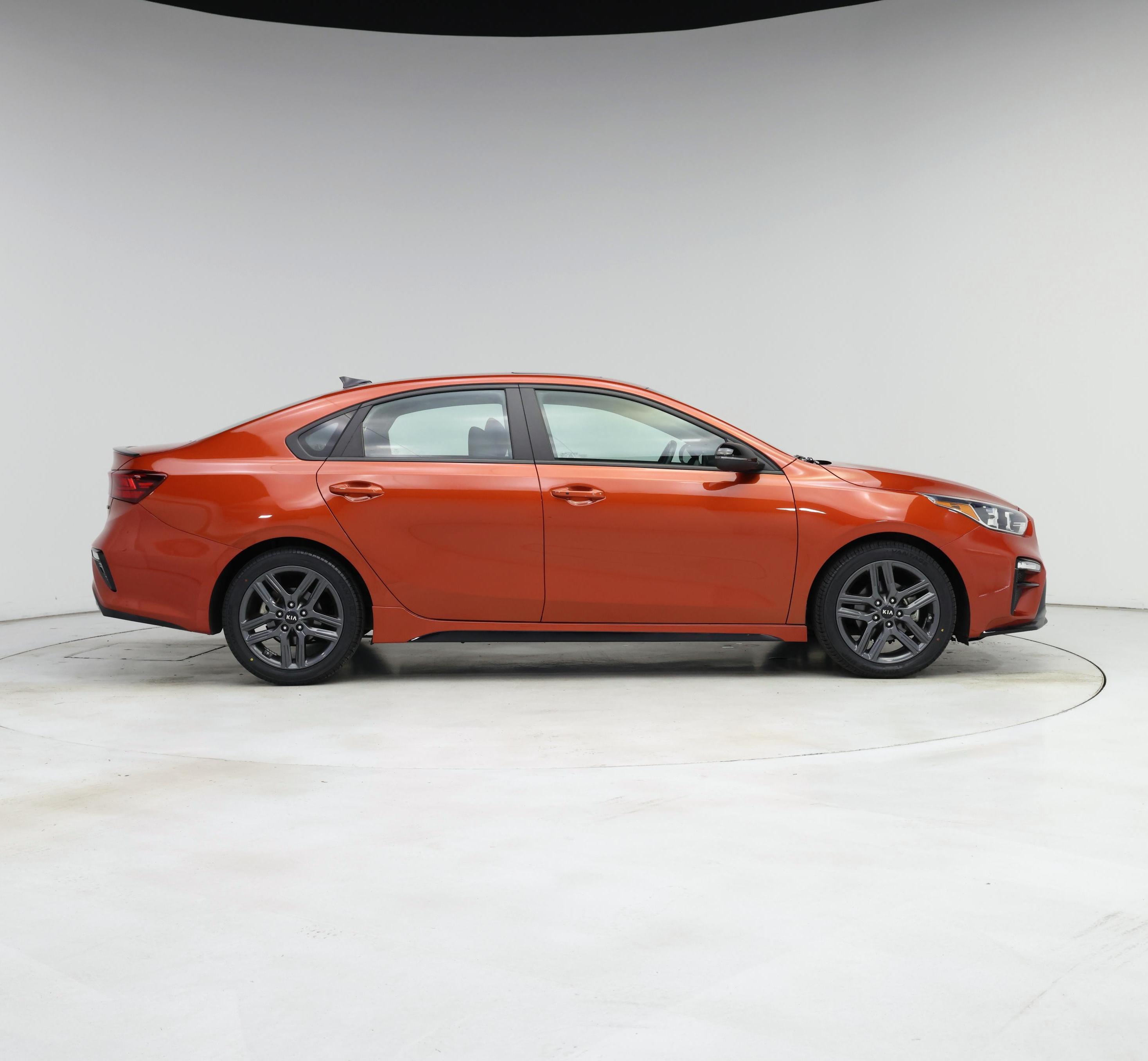 Thumbnail: 2021 Kia Forte - 7