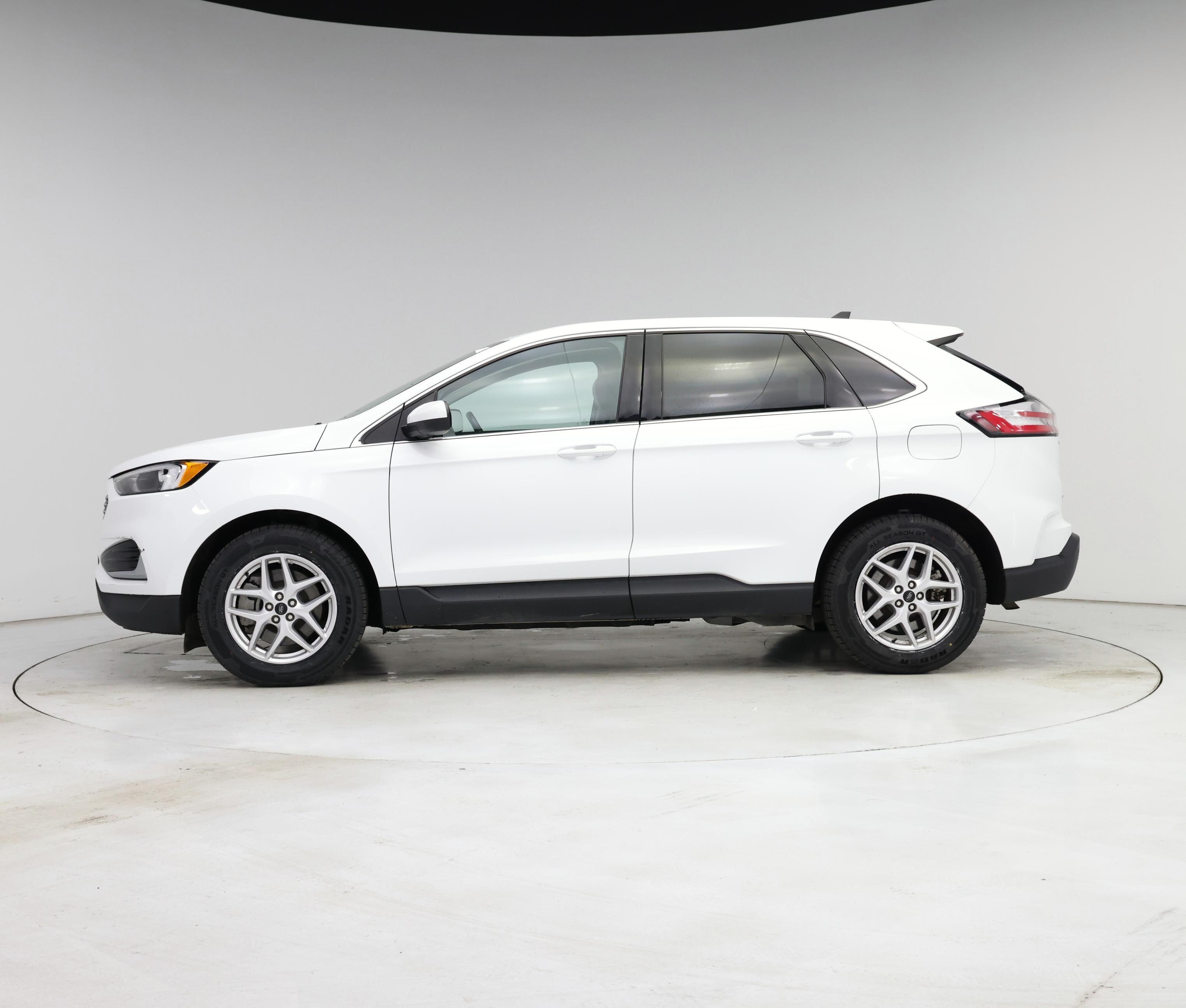 Thumbnail: 2024 Ford Edge - 3