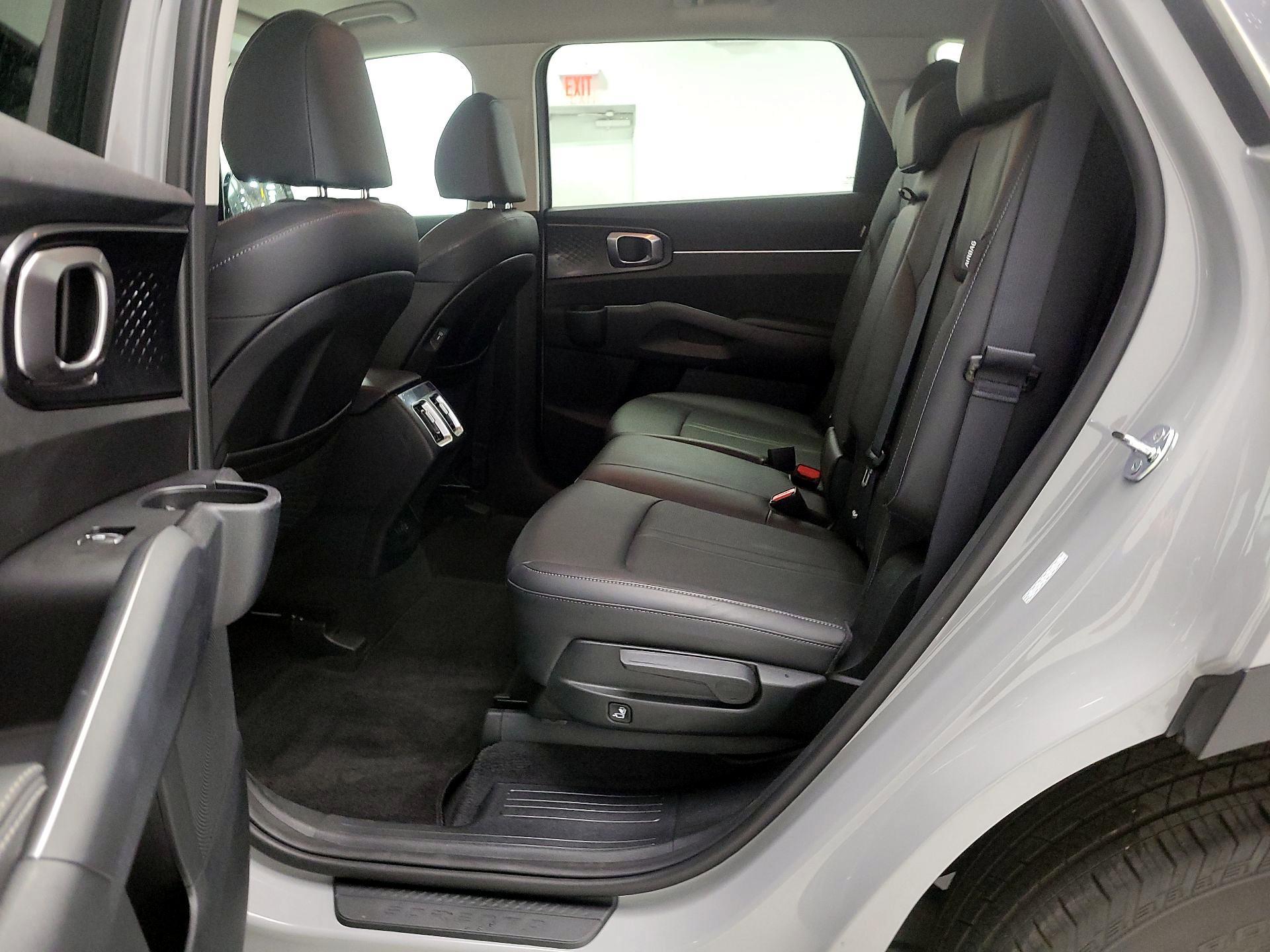 Thumbnail: 2025 Kia Sorento - 20