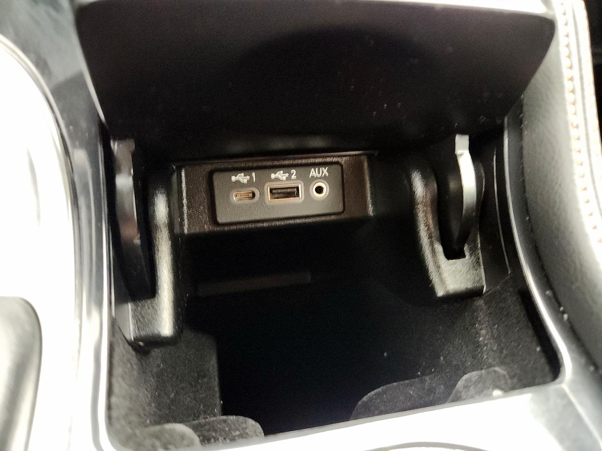 Thumbnail: 2023 Nissan Maxima - 18