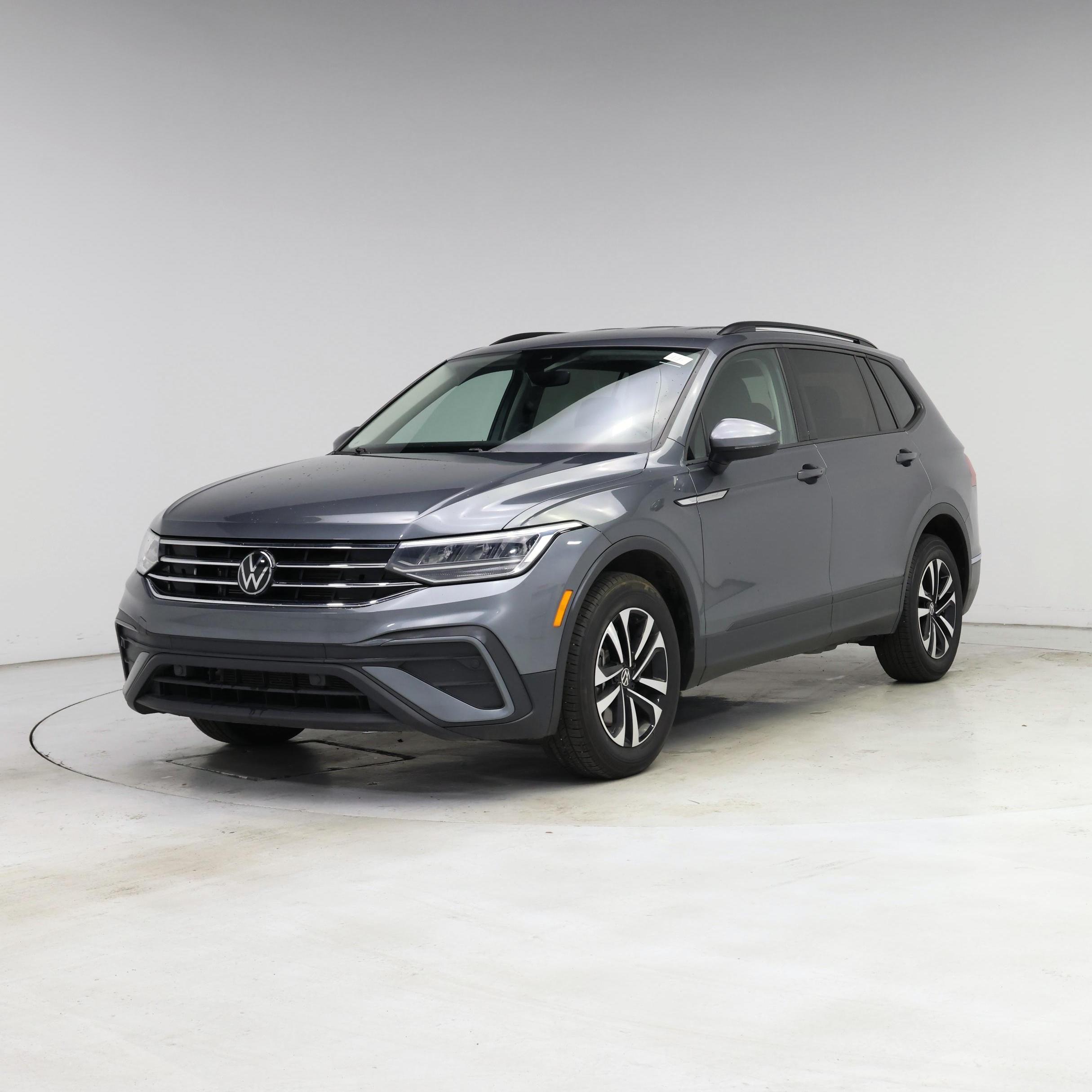 Thumbnail: 2024 Volkswagen Tiguan - 4