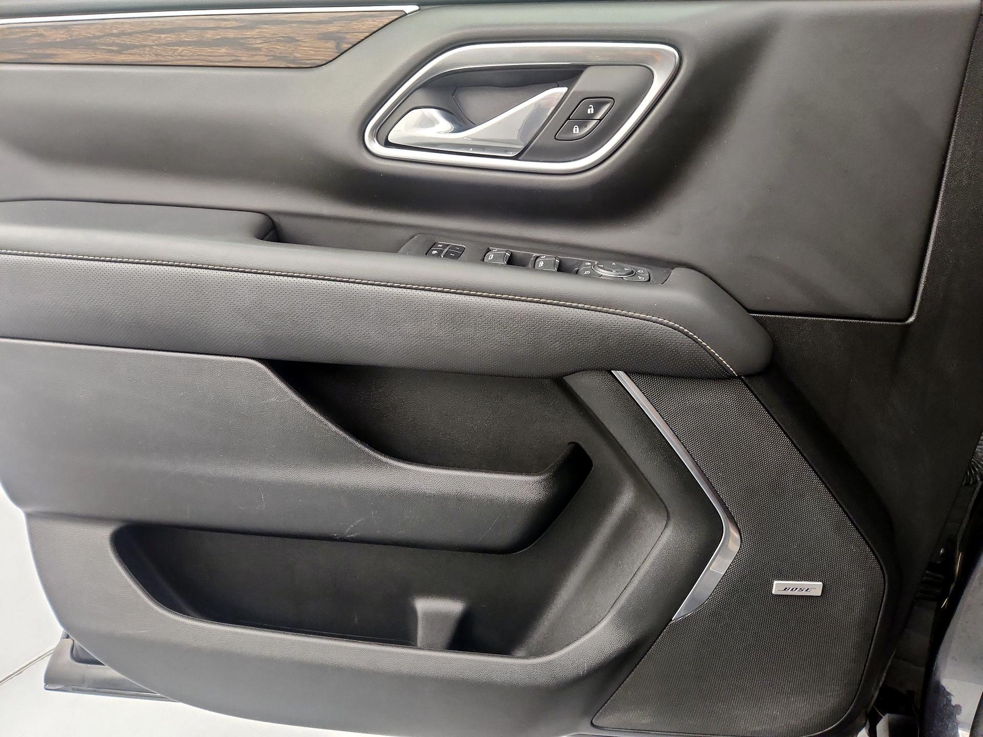 Thumbnail: 2023 Chevrolet Suburban - 12