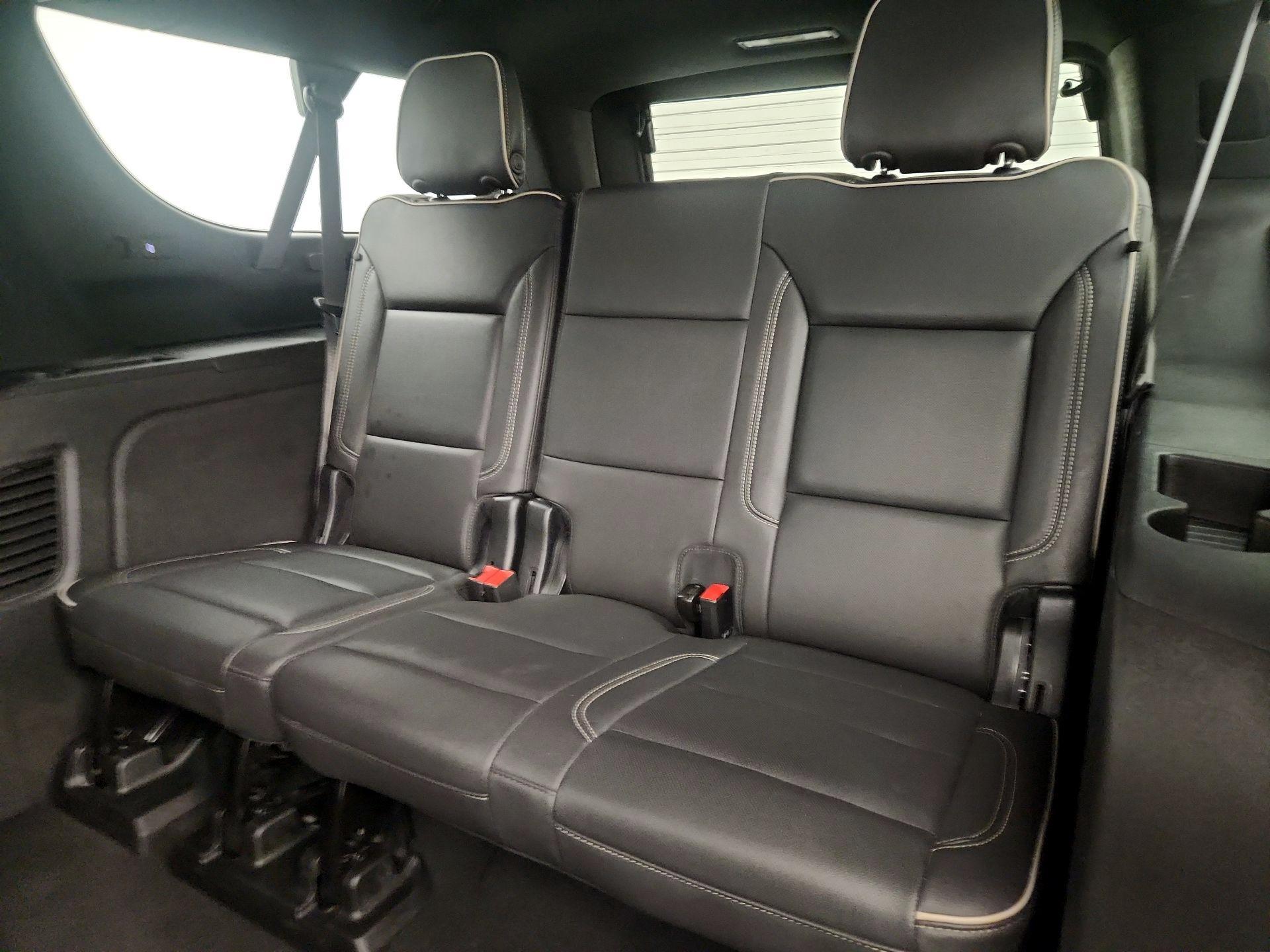 Thumbnail: 2023 Chevrolet Suburban - 20