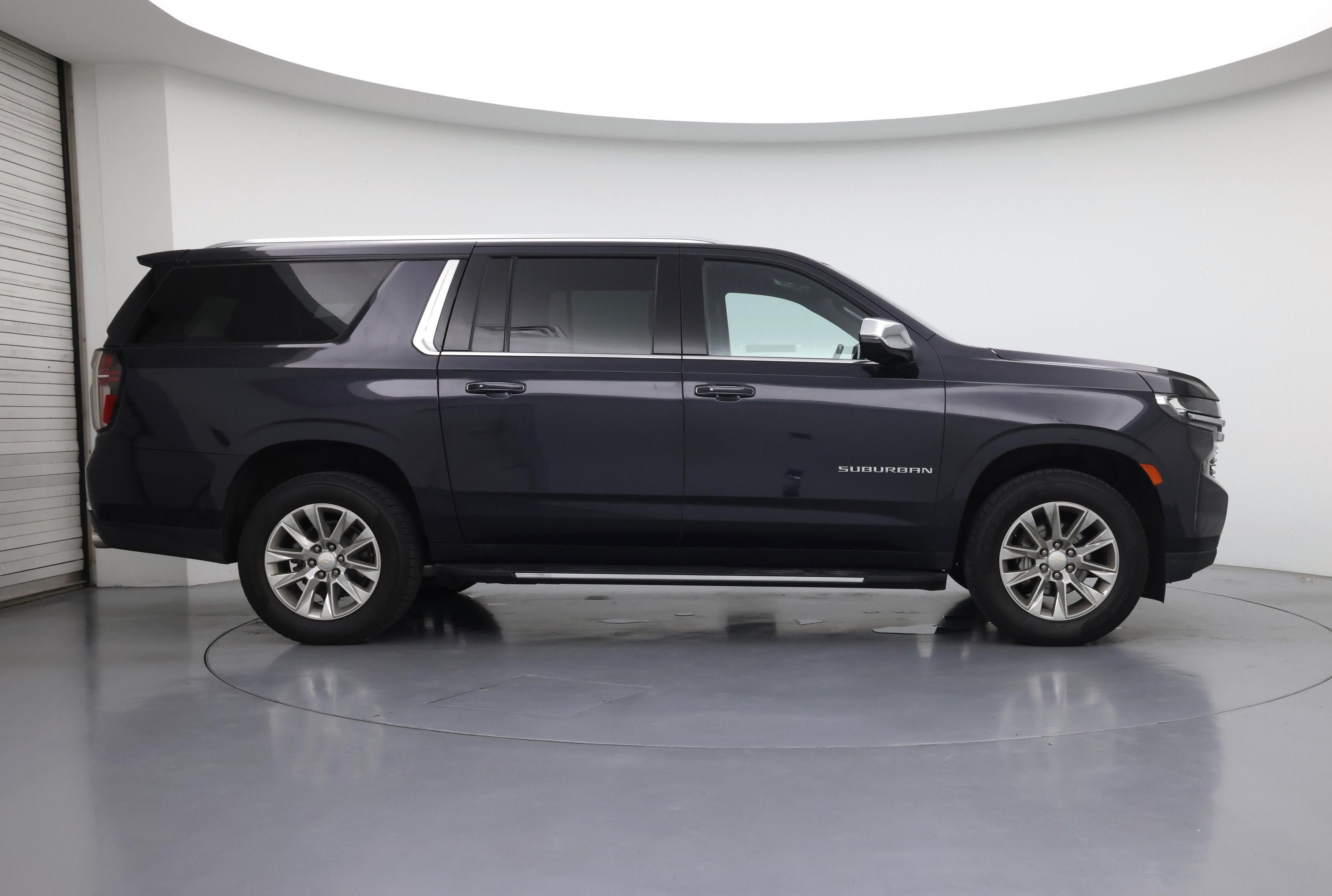 Thumbnail: 2023 Chevrolet Suburban - 7