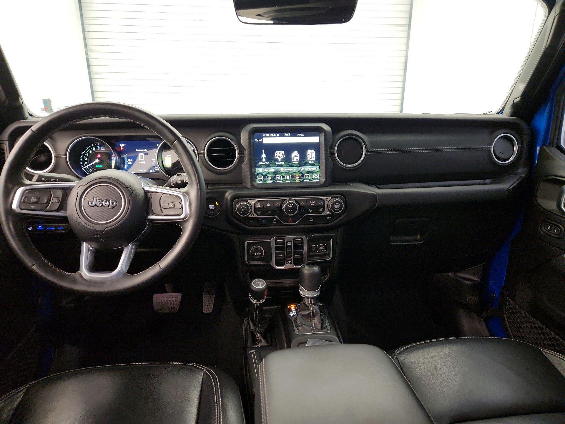 Thumbnail: 2023 Jeep Wrangler - 9