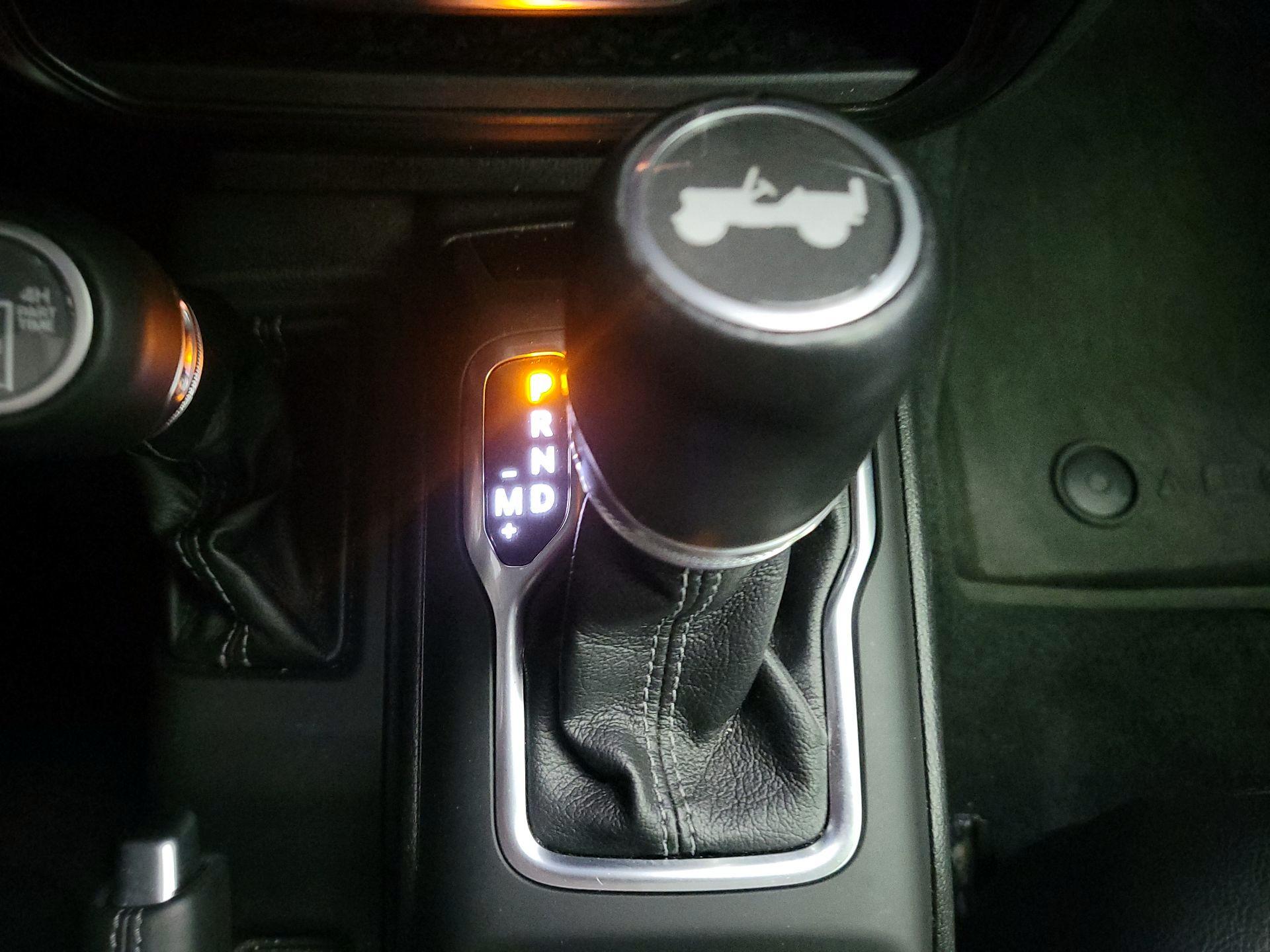 Thumbnail: 2024 Jeep Wrangler - 18