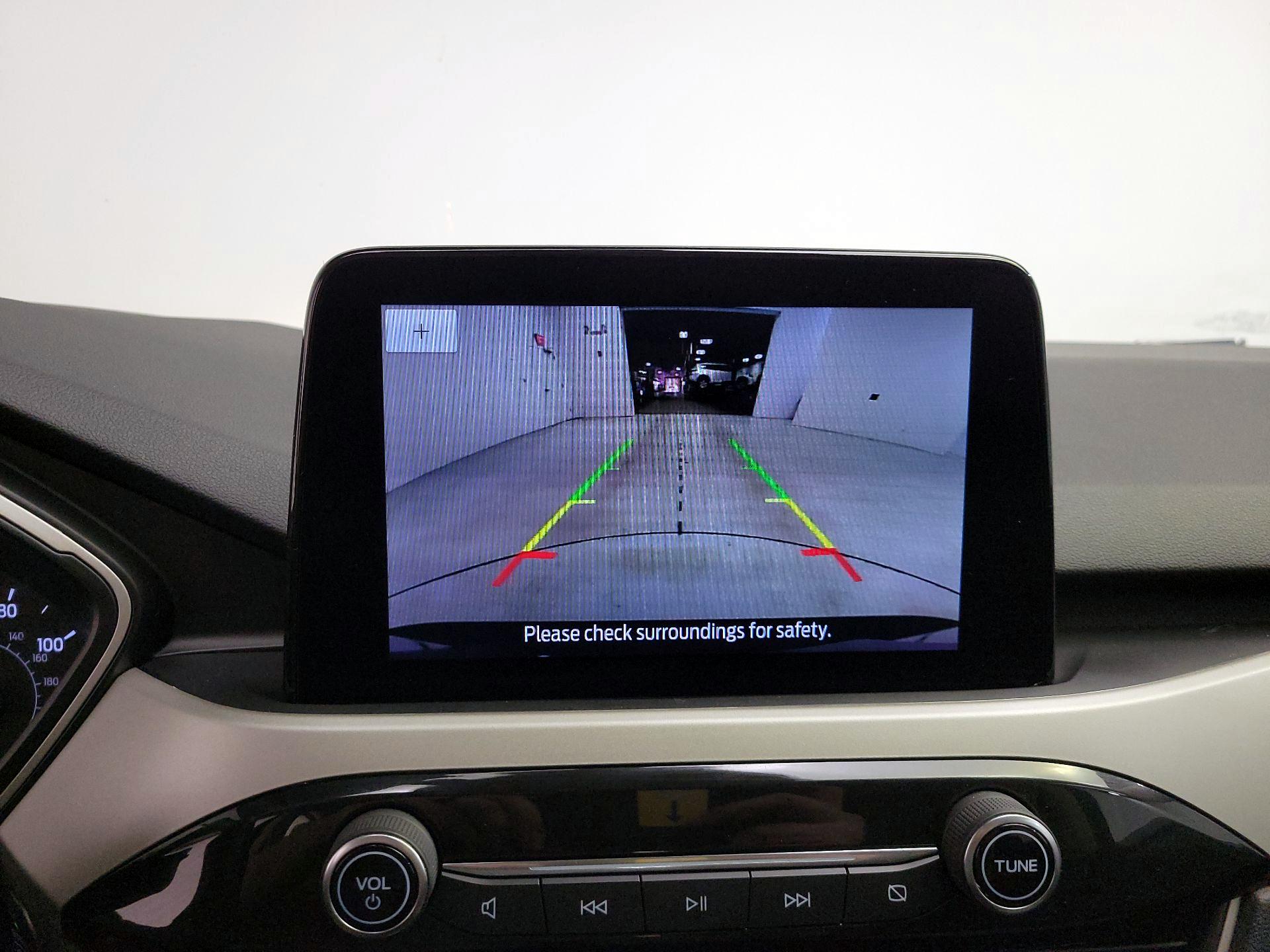 Thumbnail: 2022 Ford Escape - 15