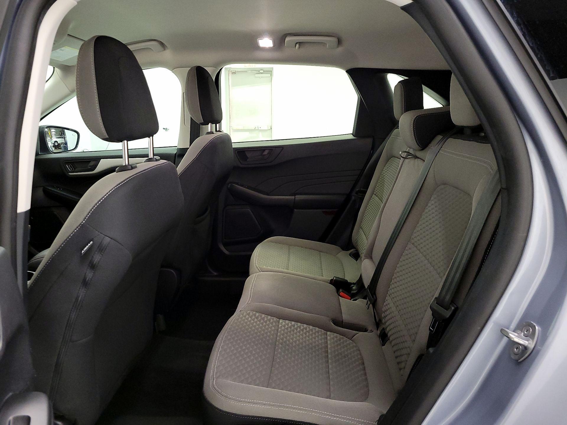 Thumbnail: 2022 Ford Escape - 20