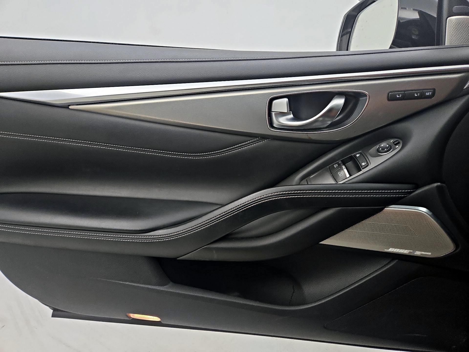 Thumbnail: 2017 INFINITI Q60 - 12