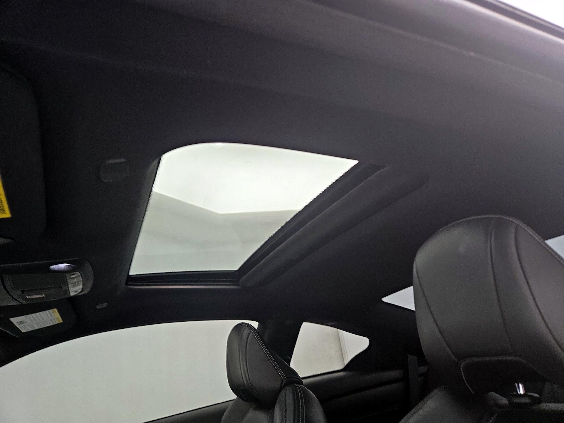 Thumbnail: 2017 INFINITI Q60 - 20