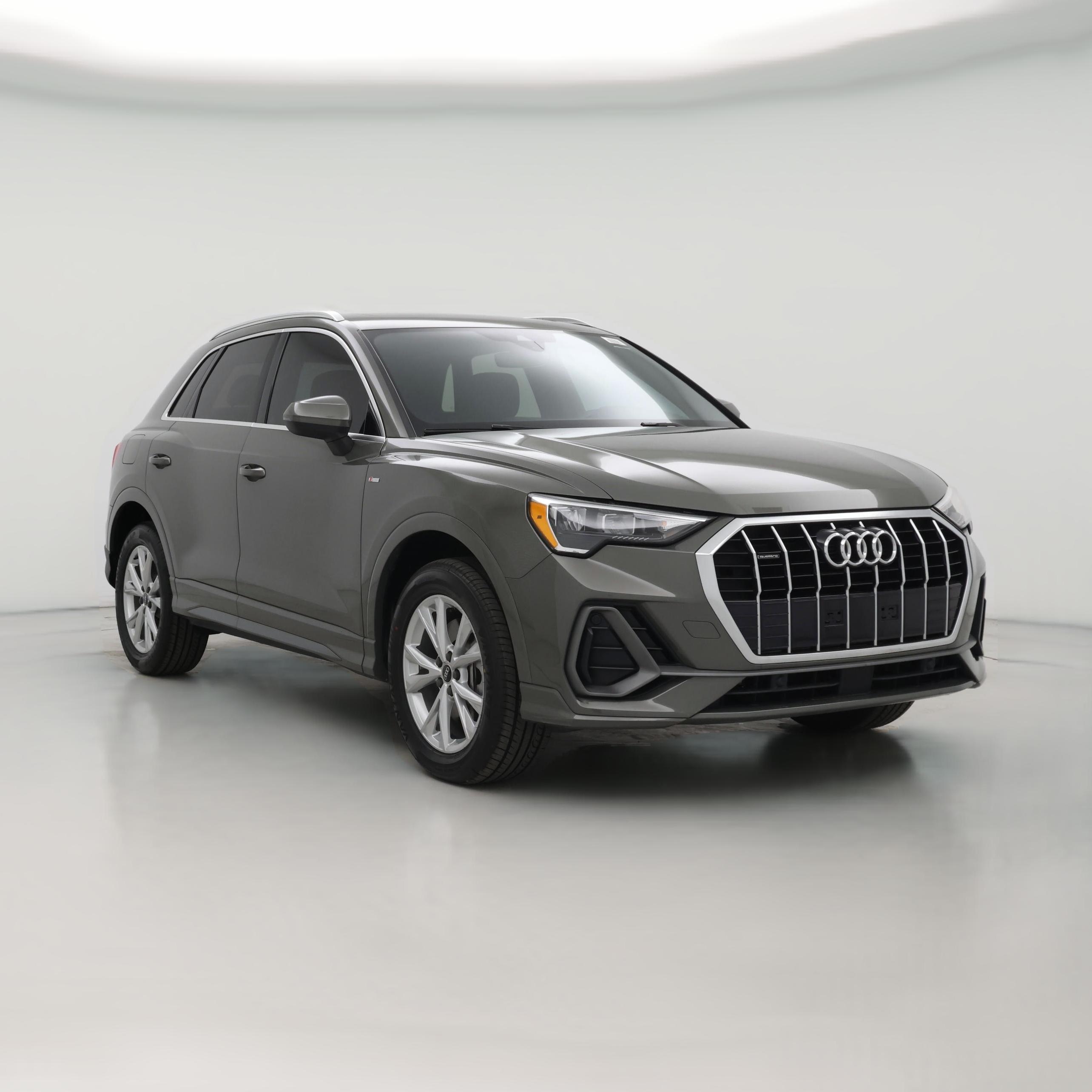 Thumbnail: 2022 Audi Q3 - 1