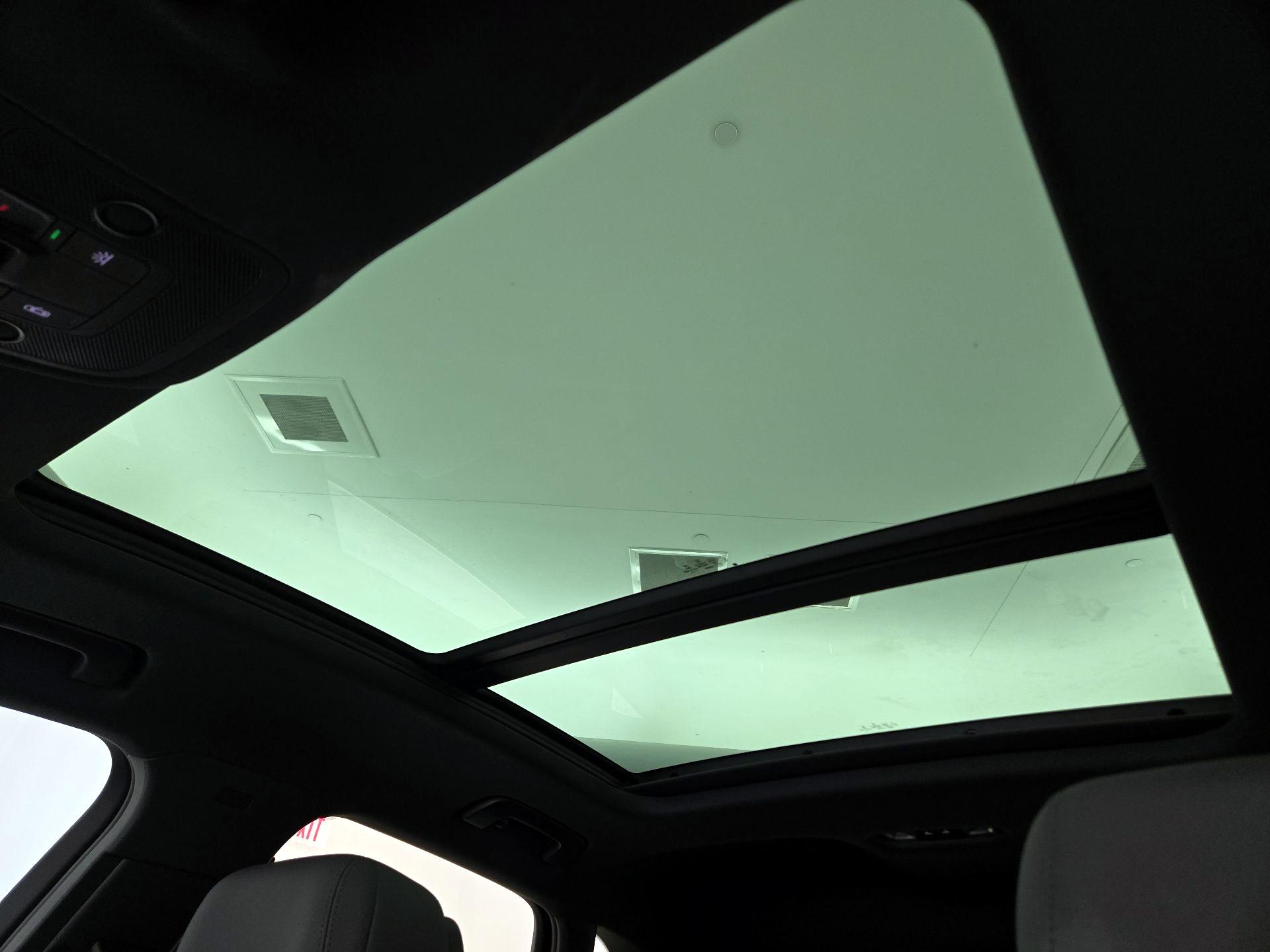 Thumbnail: 2022 Audi Q3 - 19