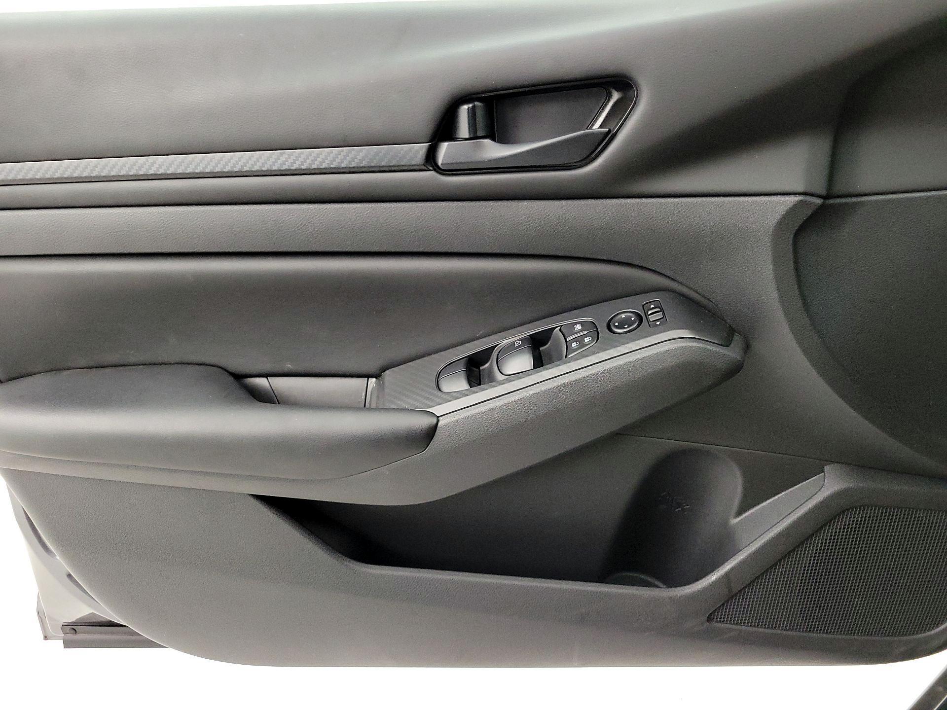 Thumbnail: 2025 Nissan Altima - 12