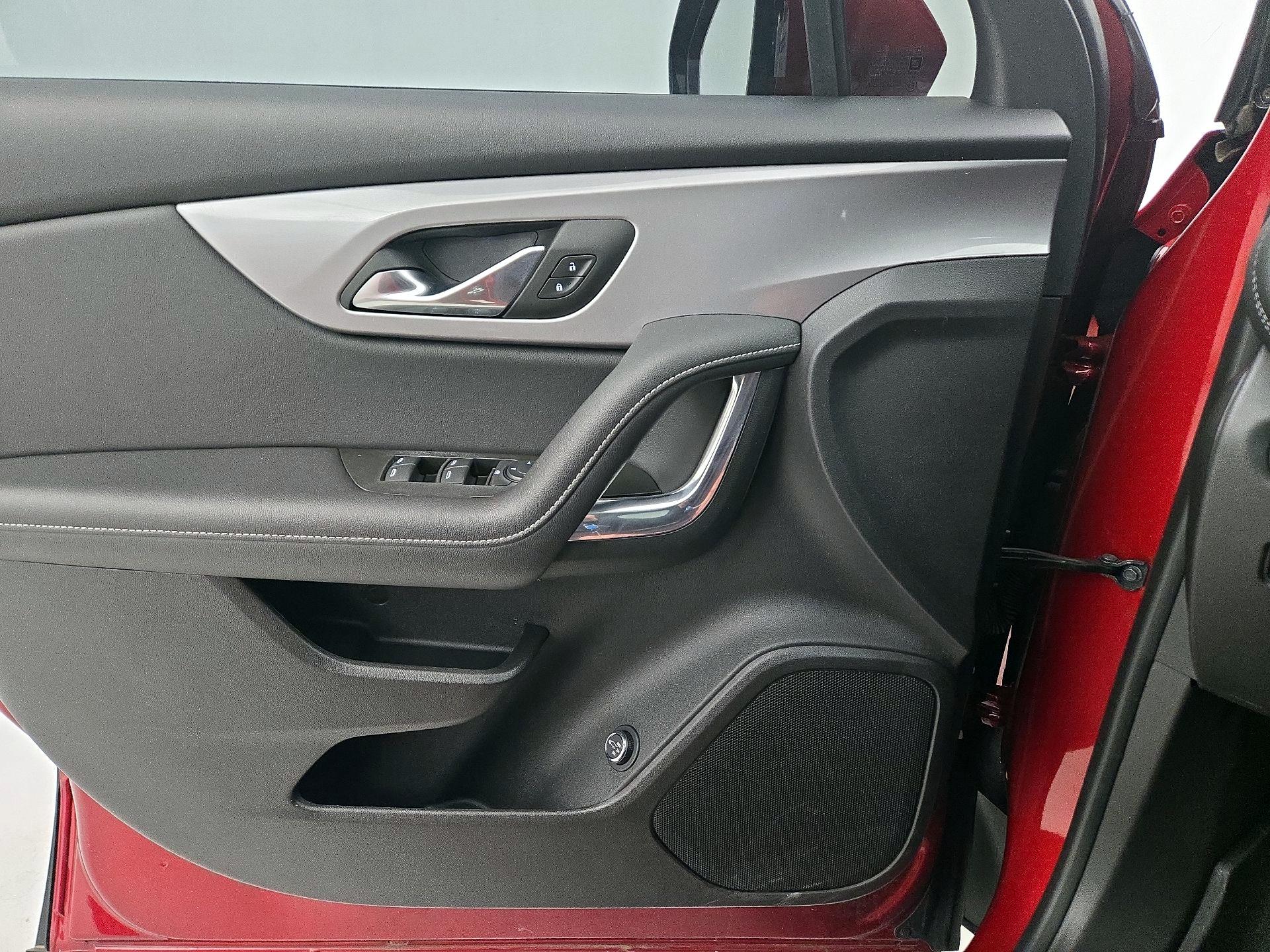 Thumbnail: 2024 Chevrolet Blazer - 12