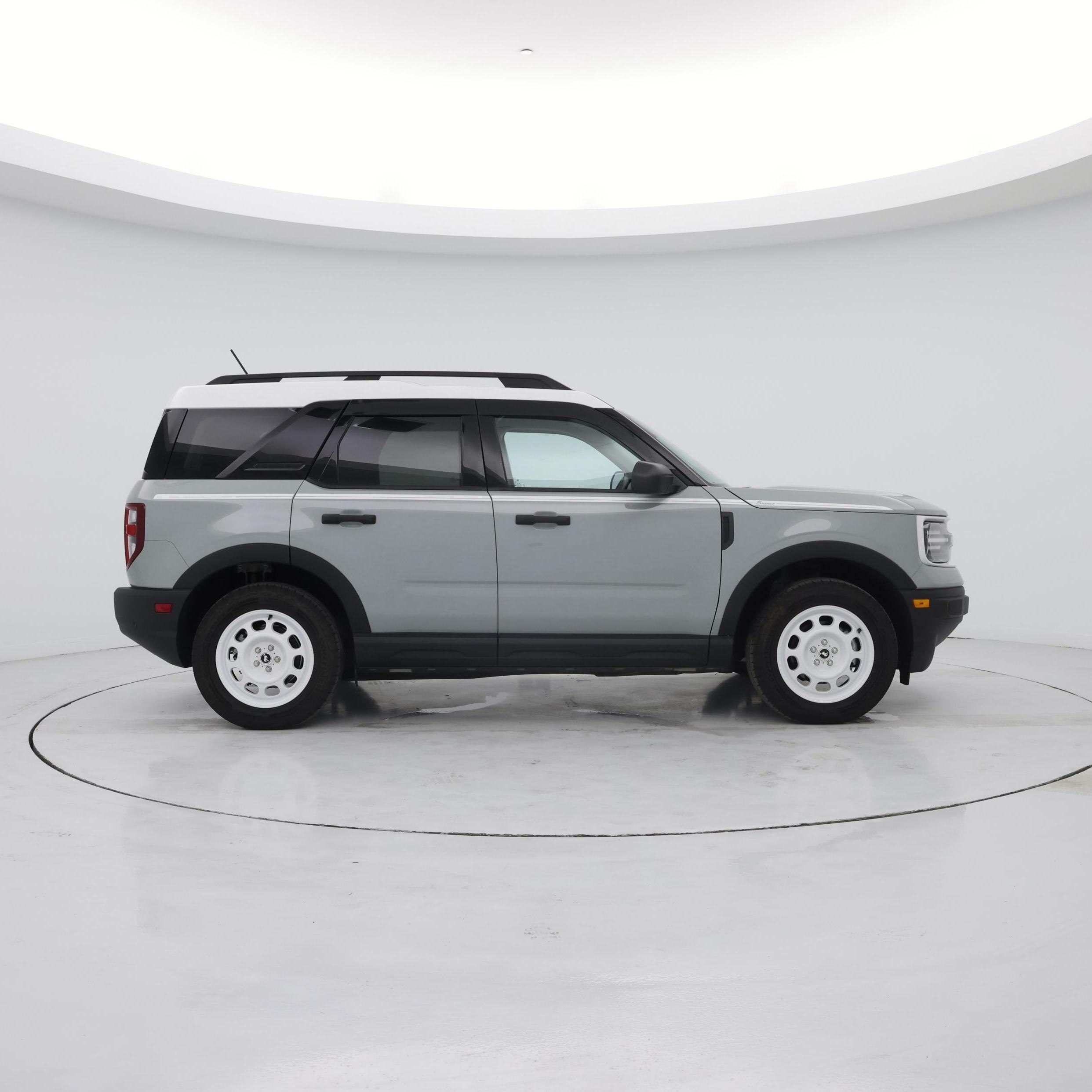 Thumbnail: 2023 Ford Bronco Sport - 7