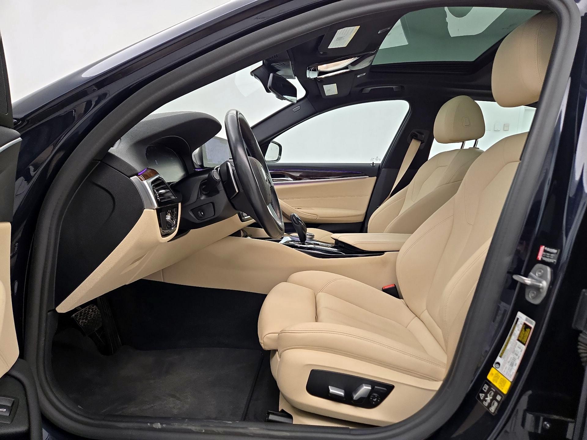 Thumbnail: 2020 BMW 5 Series - 11