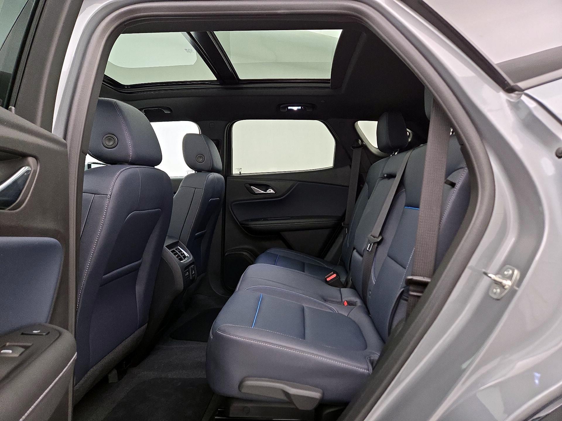 Thumbnail: 2024 Chevrolet Blazer - 20