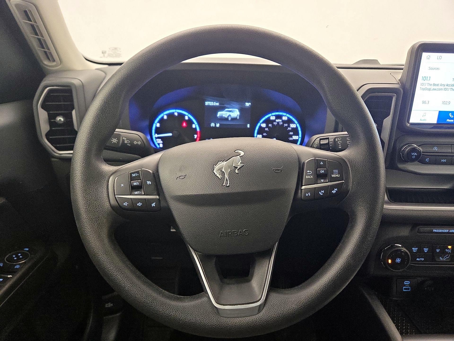 Thumbnail: 2022 Ford Bronco Sport - 10