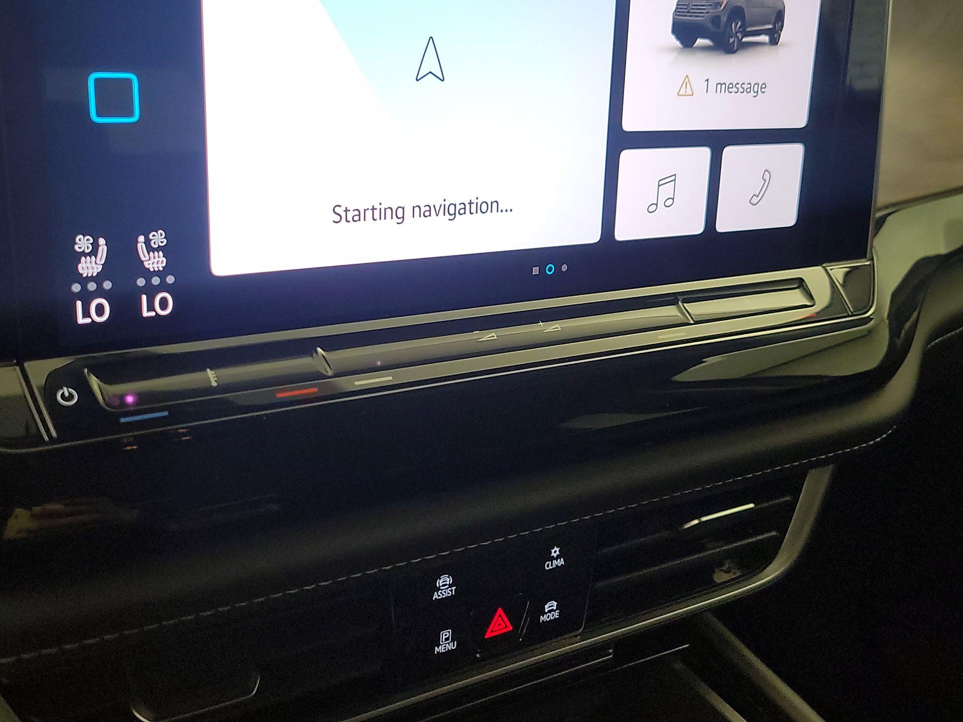 Thumbnail: 2024 Volkswagen Atlas - 16