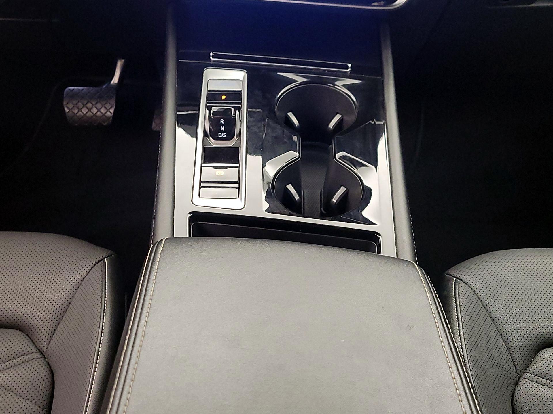 Thumbnail: 2024 Volkswagen Atlas - 17