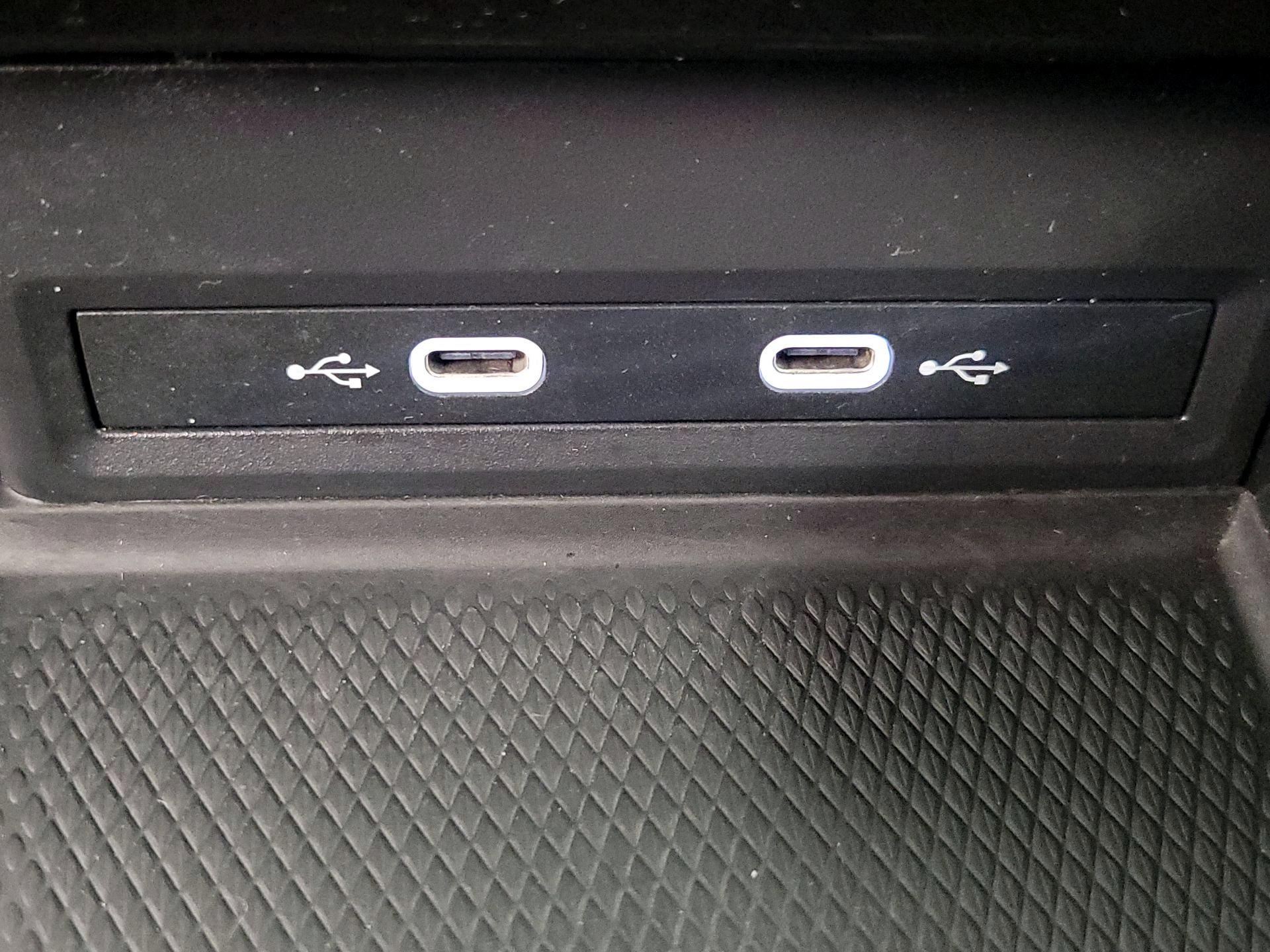 Thumbnail: 2024 Volkswagen Atlas - 18