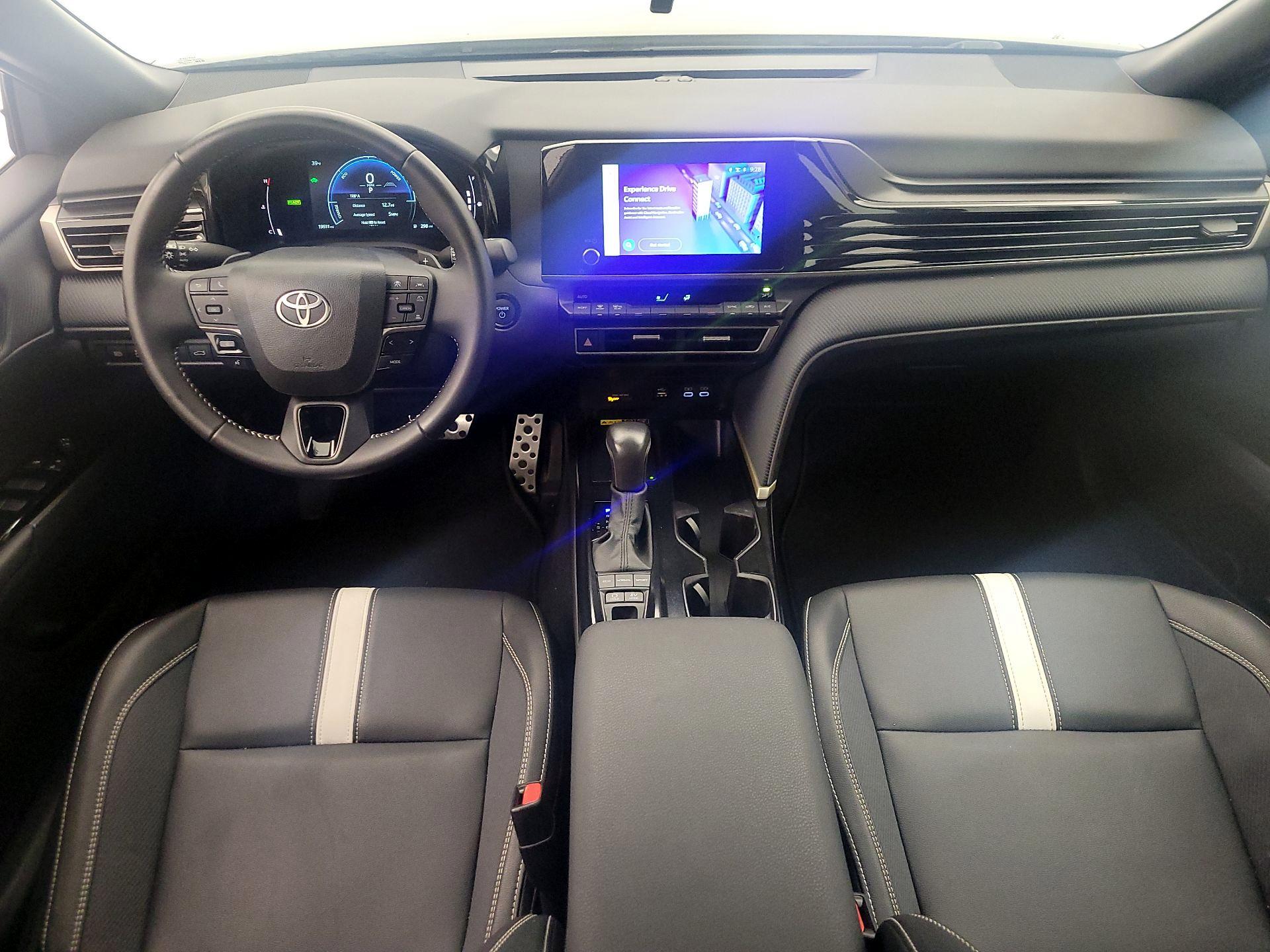 Thumbnail: 2025 Toyota Camry - 9