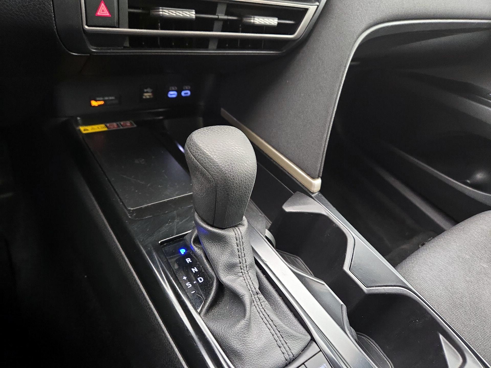 Thumbnail: 2025 Toyota Camry - 17