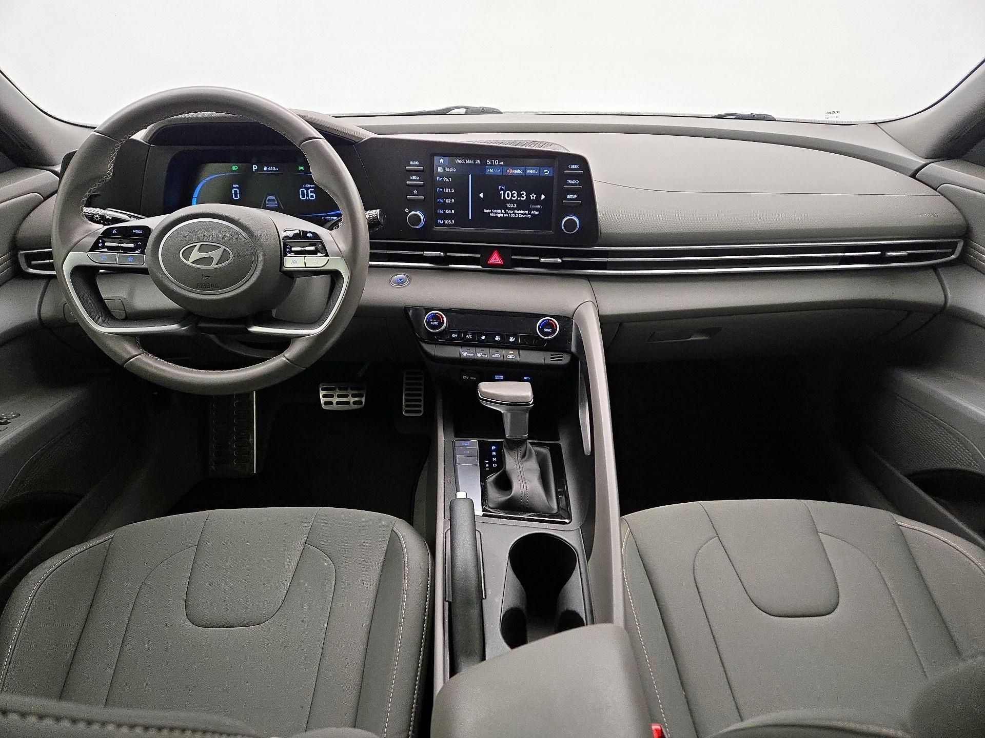 Thumbnail: 2025 Hyundai Elantra - 9