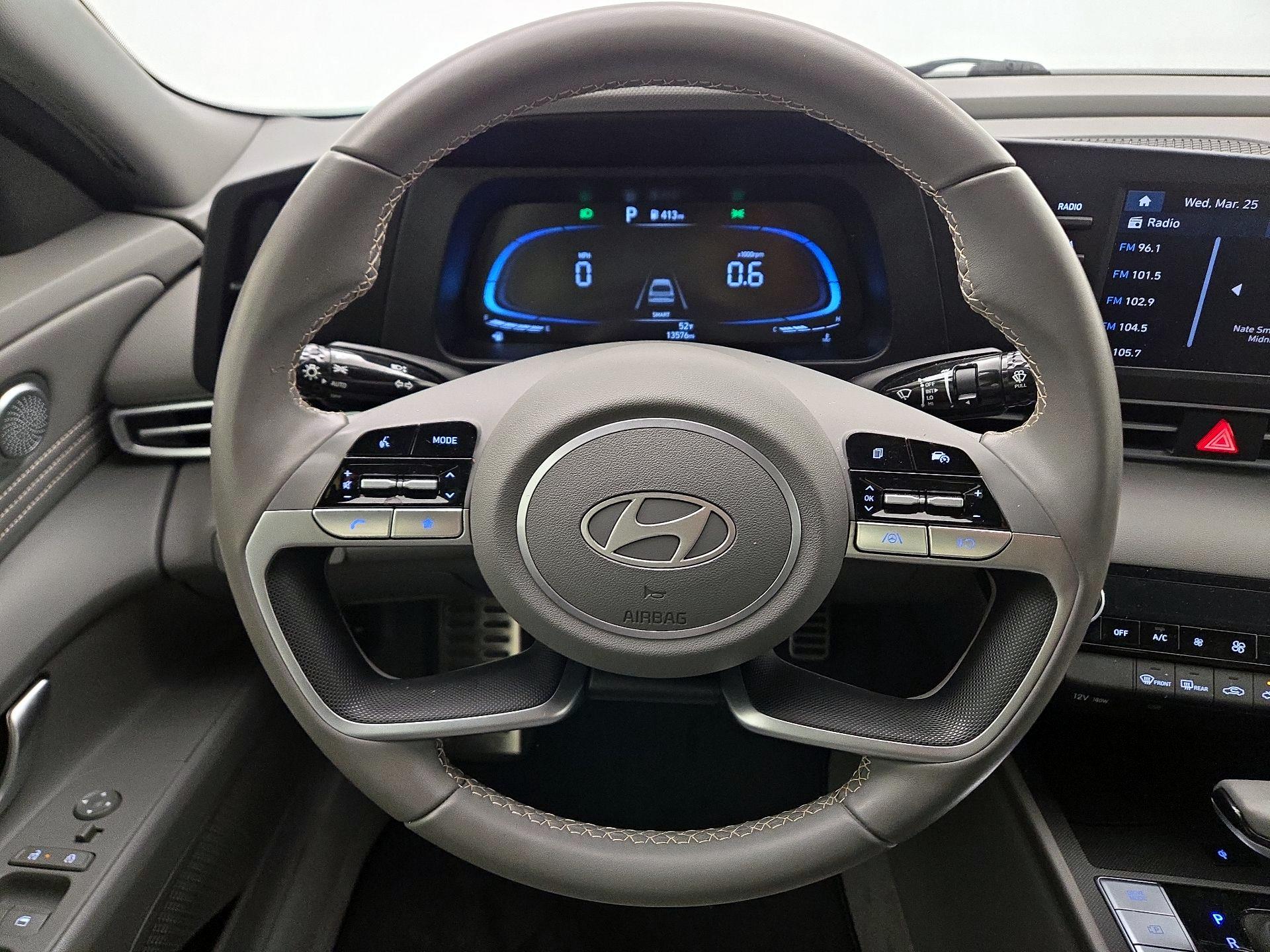 Thumbnail: 2025 Hyundai Elantra - 10