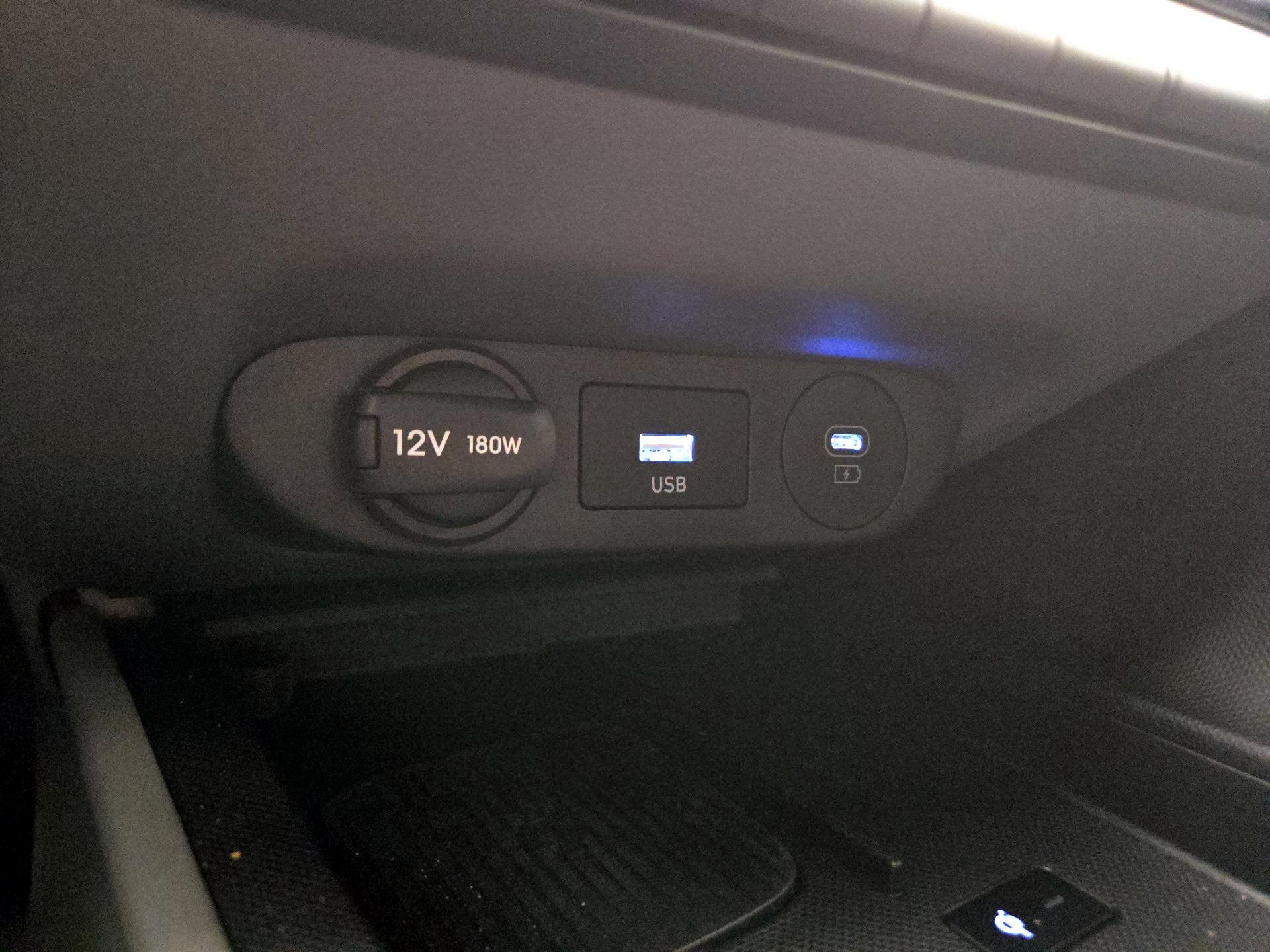 Thumbnail: 2025 Hyundai Elantra - 18