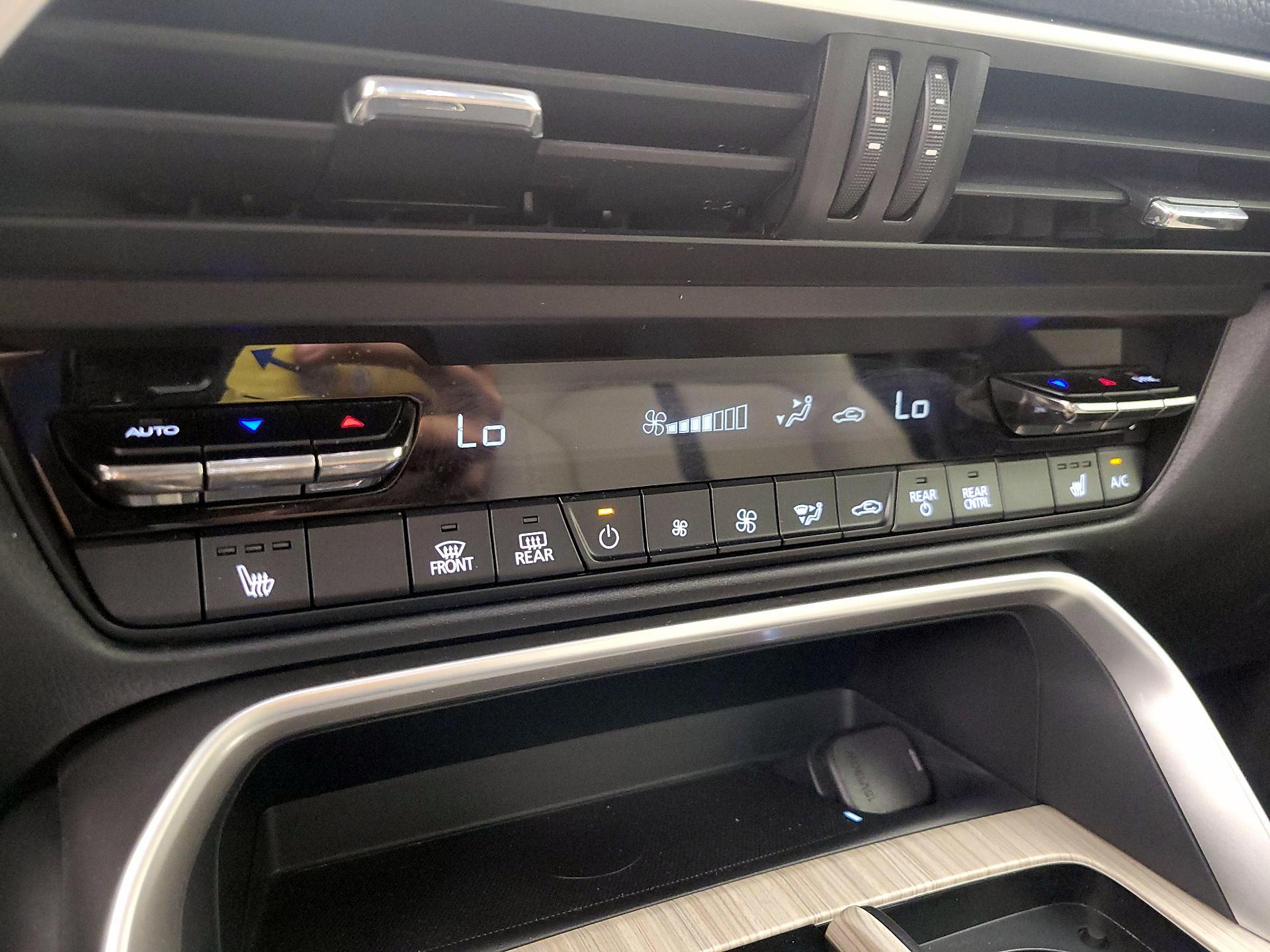 Thumbnail: 2024 Mazda CX-90 - 16