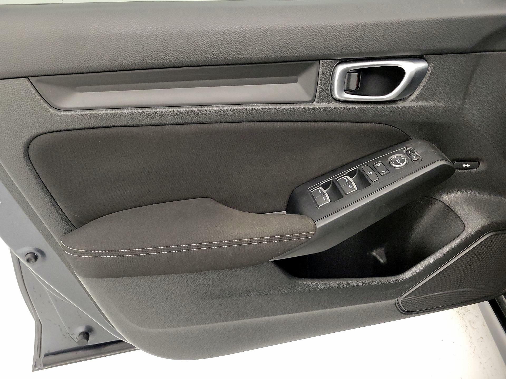 Thumbnail: 2024 Honda Civic - 12