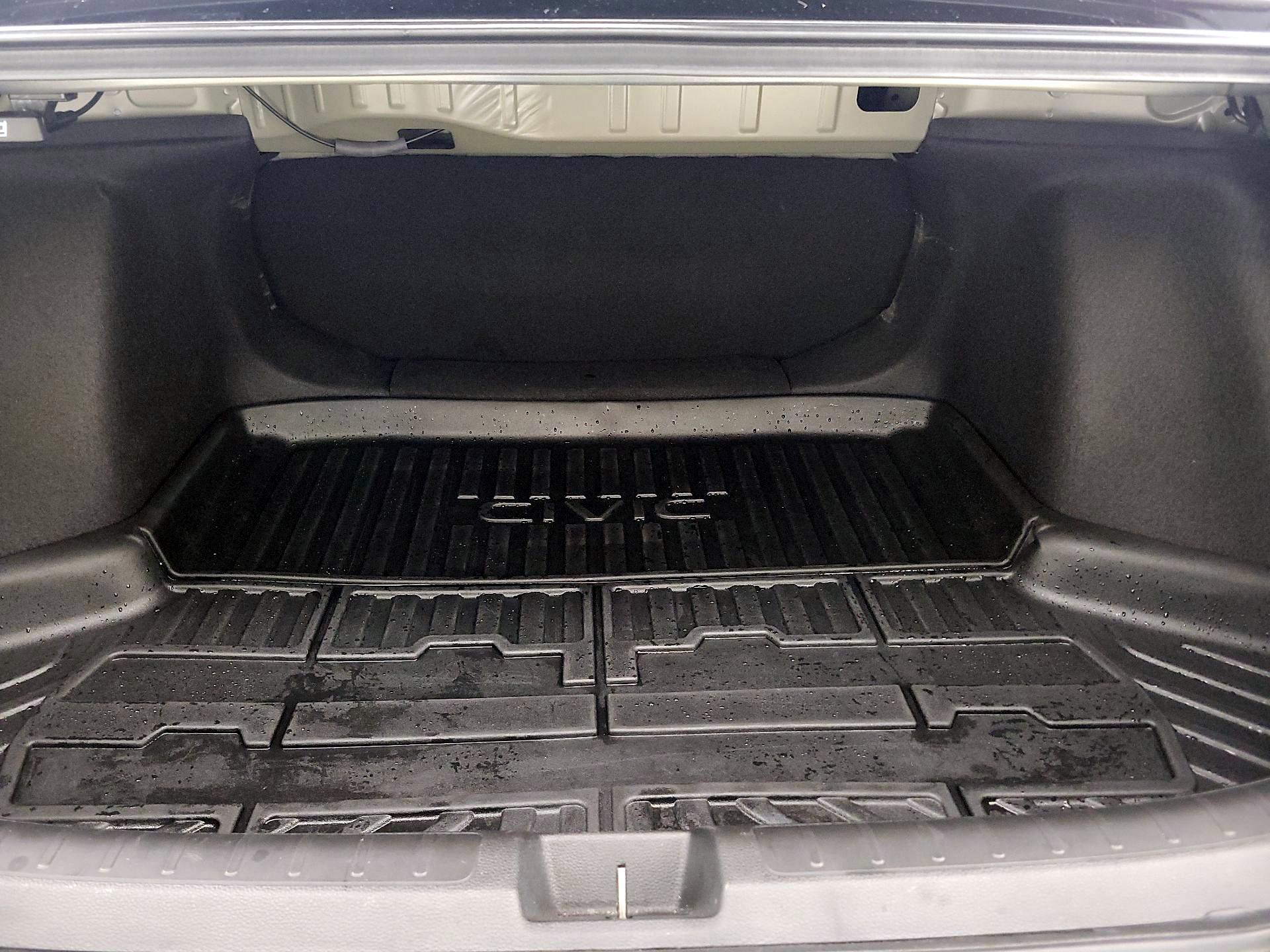 Thumbnail: 2024 Honda Civic - 20