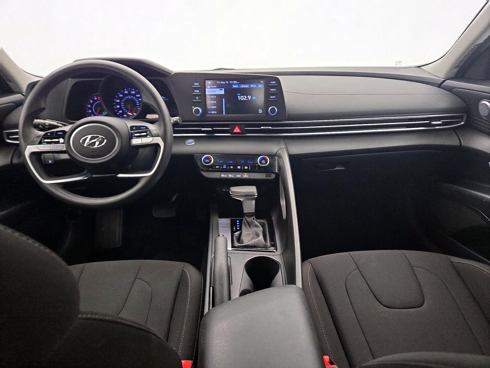 Thumbnail: 2023 Hyundai Elantra - 9