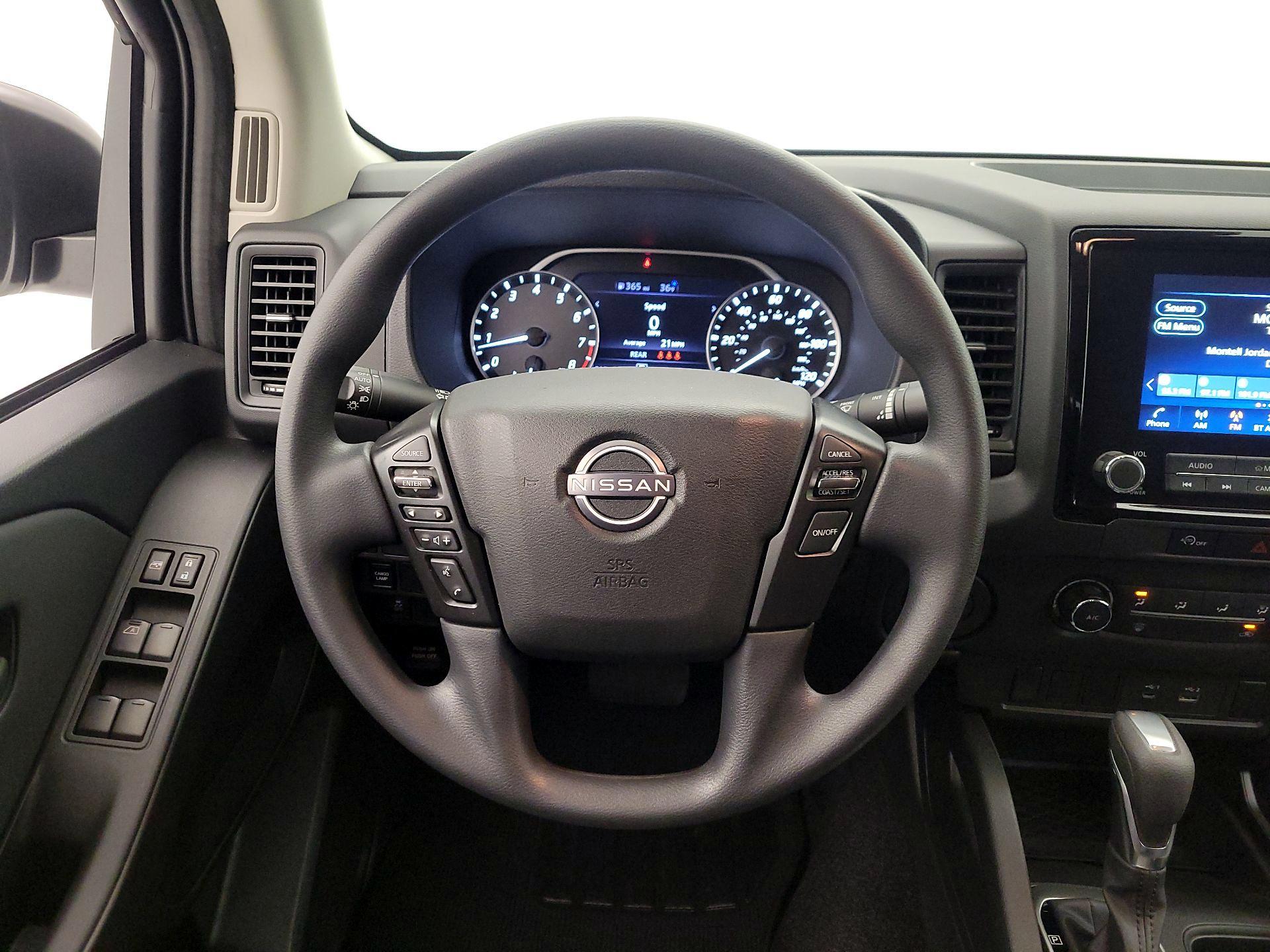 Thumbnail: 2024 Nissan Frontier - 10