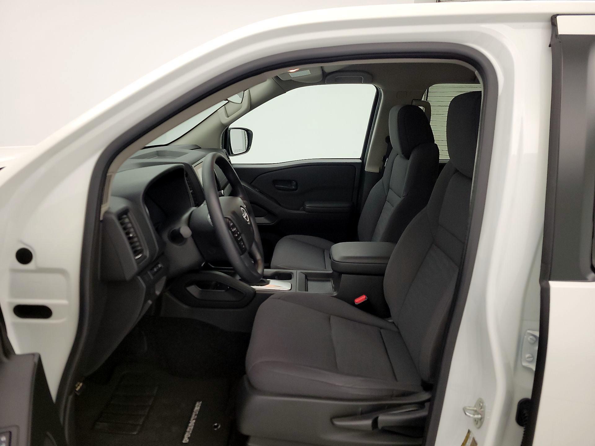 Thumbnail: 2024 Nissan Frontier - 11