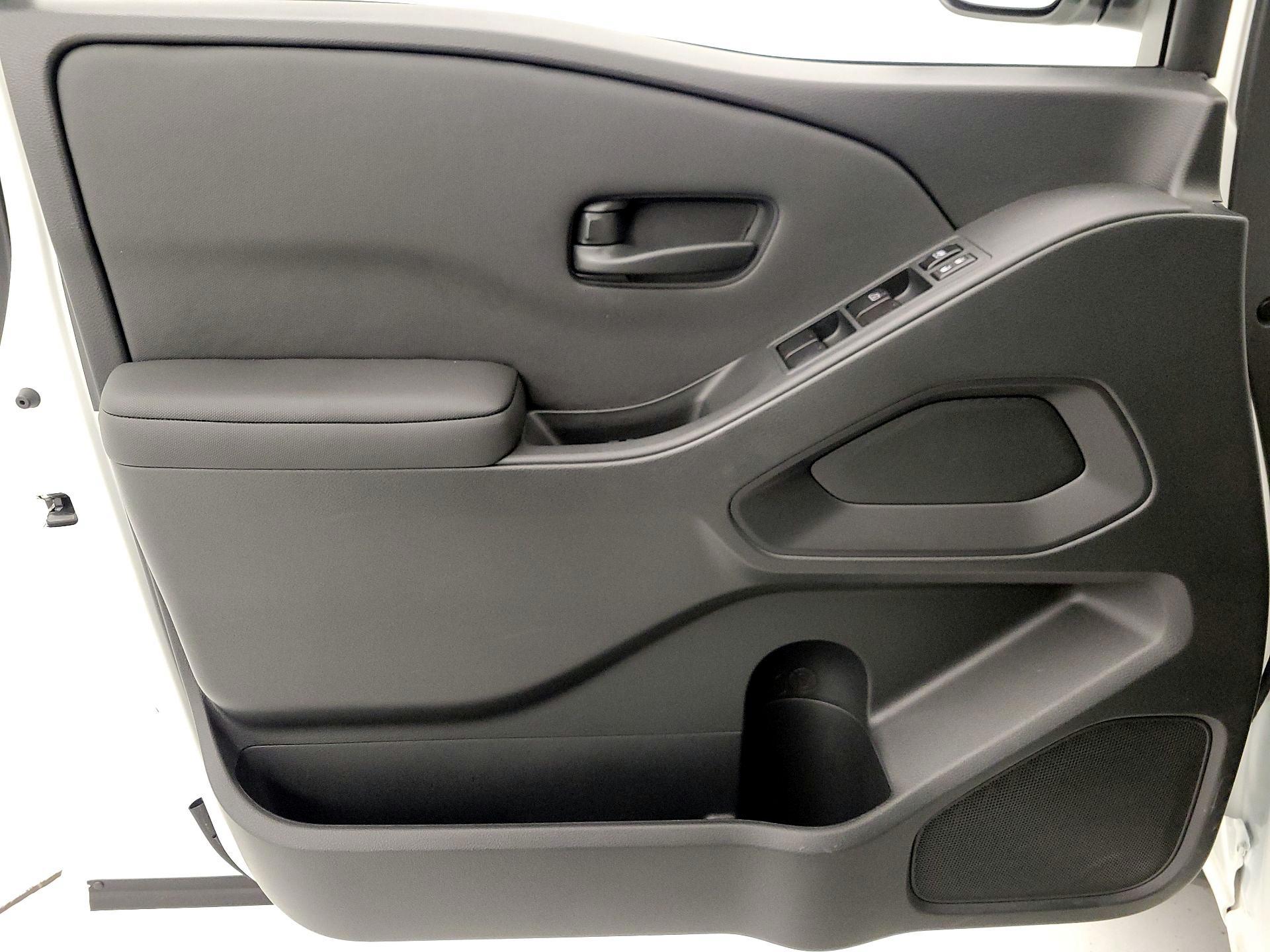 Thumbnail: 2024 Nissan Frontier - 12