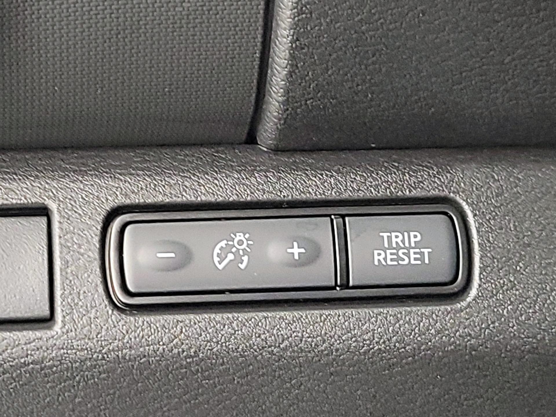 Thumbnail: 2024 Nissan Frontier - 13