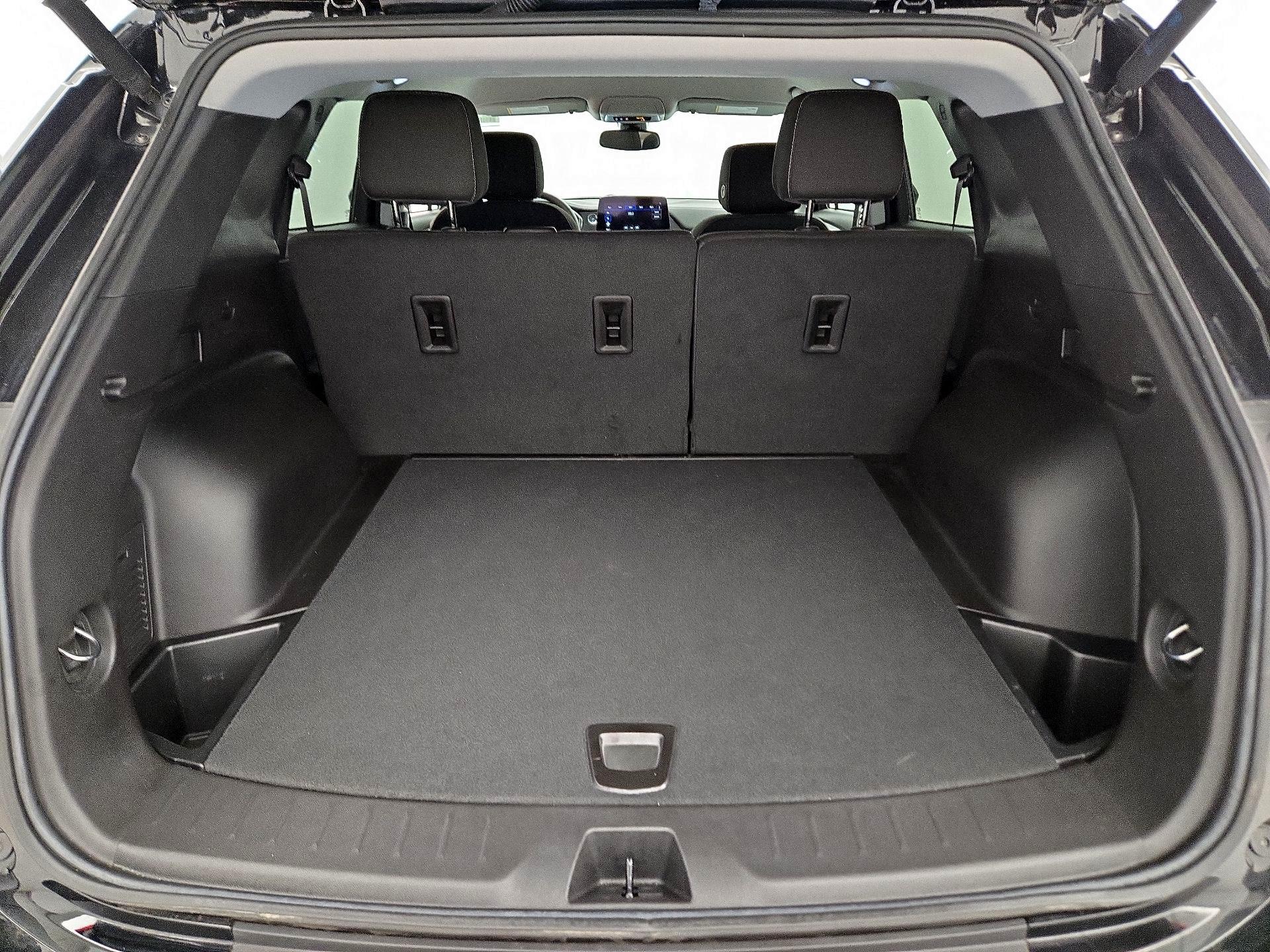 Thumbnail: 2023 Chevrolet Blazer - 20