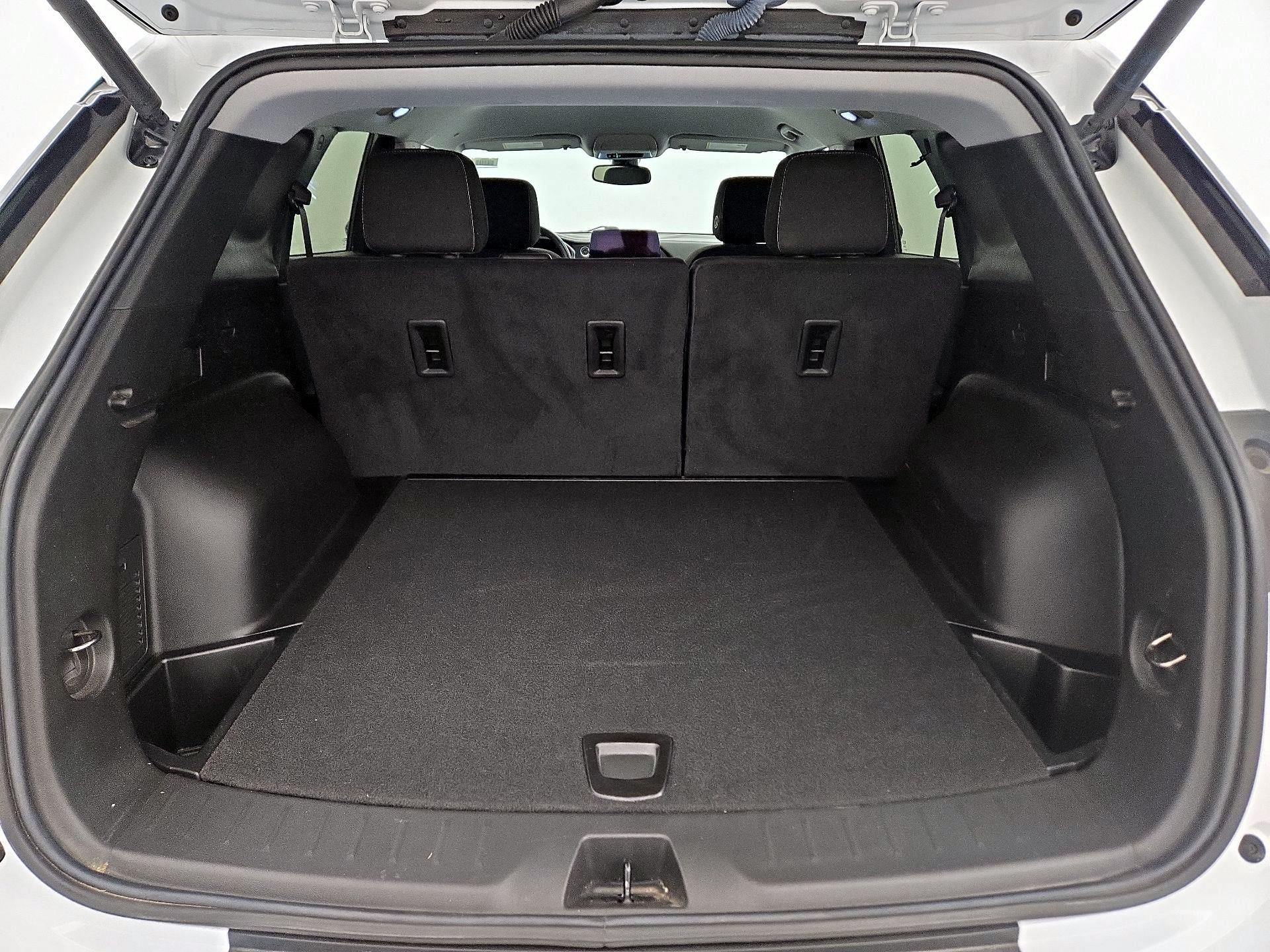 Thumbnail: 2023 Chevrolet Blazer - 20